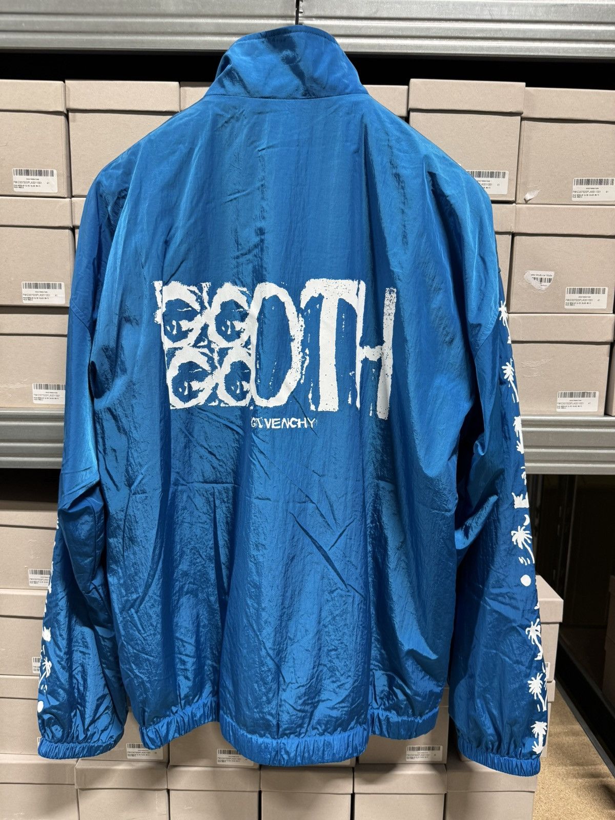 Givenchy Givenchy Logo Nylon Windbreaker NEW 2000$ Size US XL / EU 56 / 4 - 2 Thumbnail