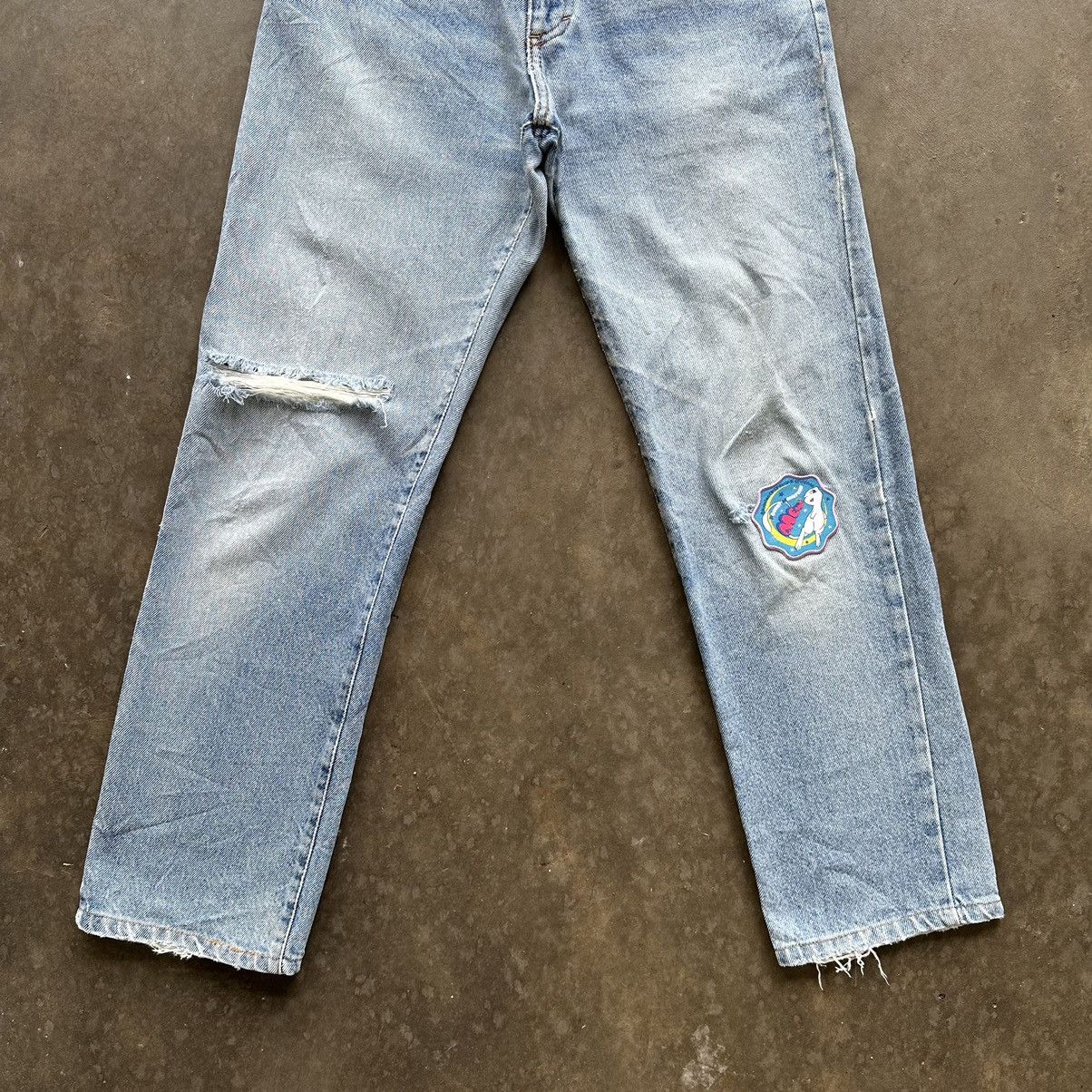 MCM Vintage MCM Distressed Denim Faded Jean Pant W27 Size US 27 - 2 Thumbnail