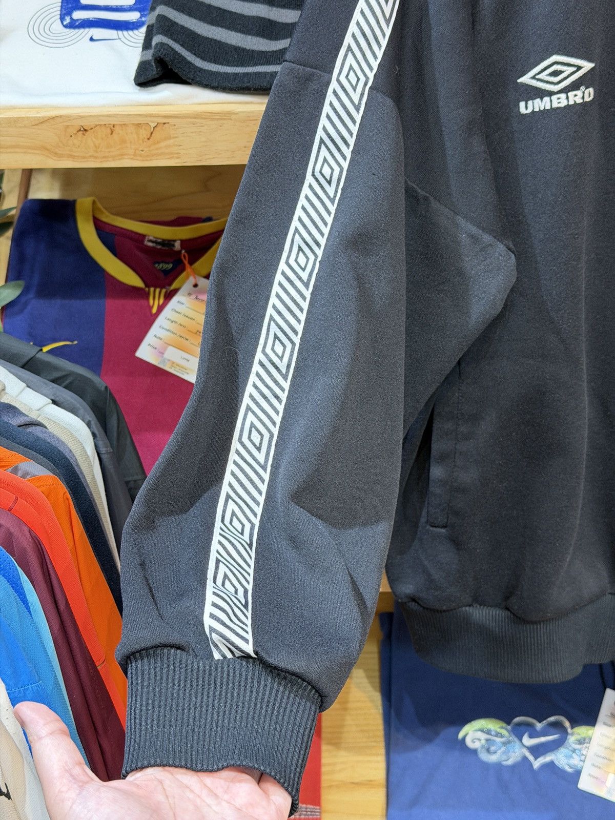 Umbro Vintage Umbro 00's Track Jacket Size US L / EU 52-54 / 3 - 5 Thumbnail