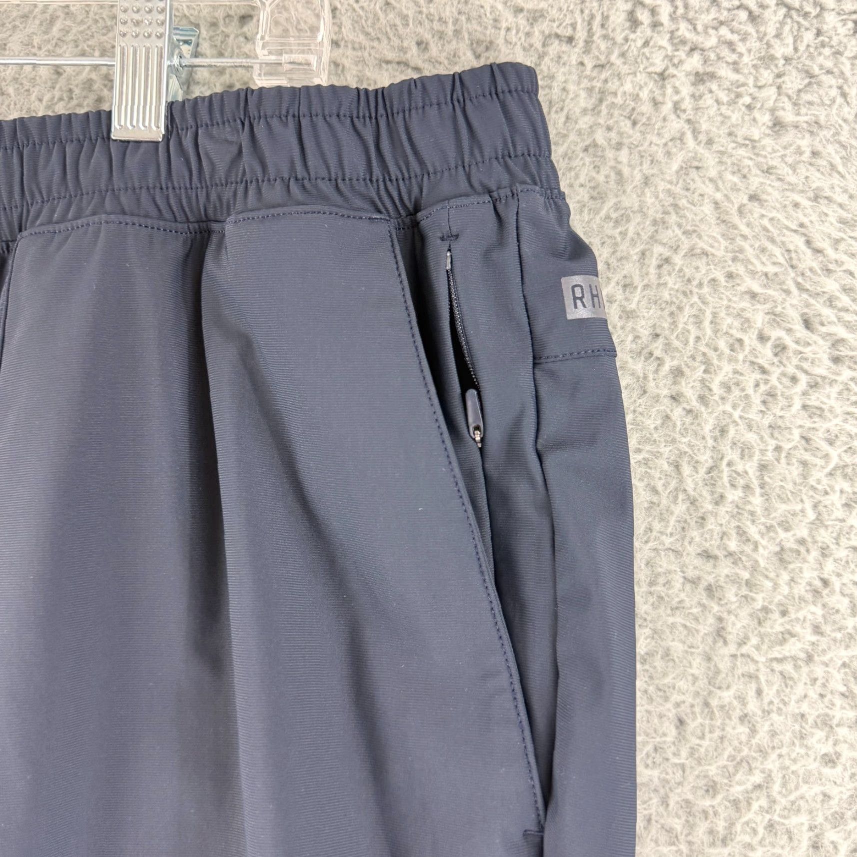 Rhone Rhone Pursuit Pant Mens Size XXL True Navy Blue Pull On Elastic Waist Activewear Jogger Regular Fit Casual Pants Men Size US 39 - 4 Thumbnail