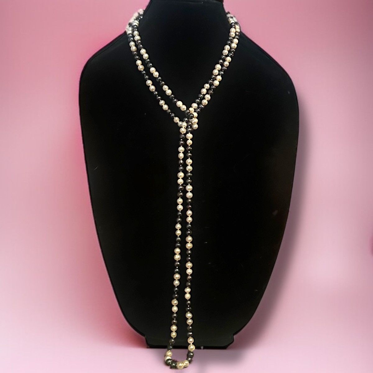 Vintage Vintage long black and white freshwater pearl necklace Size ONE SIZE - 2 Thumbnail