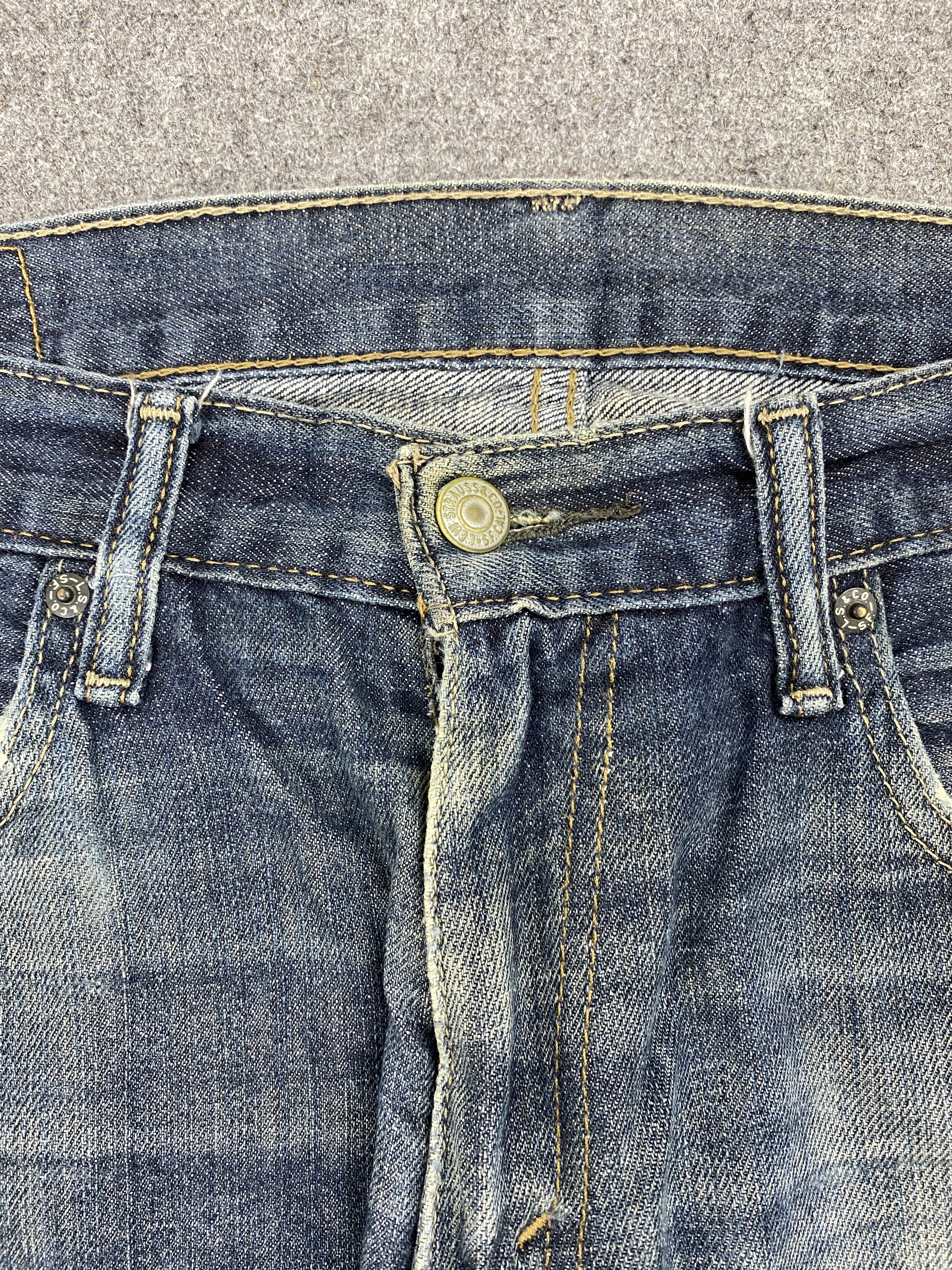Levi's Vintage Distressed Levis 527 Flared Bootcut Blue Jeans S0045 Size US 35 - 12 Thumbnail