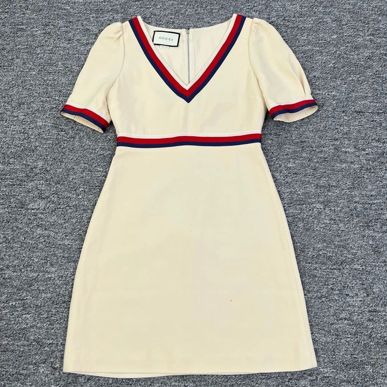 Gucci Gucci V-Neck Striped Dress Size 40- DMC Size US 31 - 1 Thumbnail