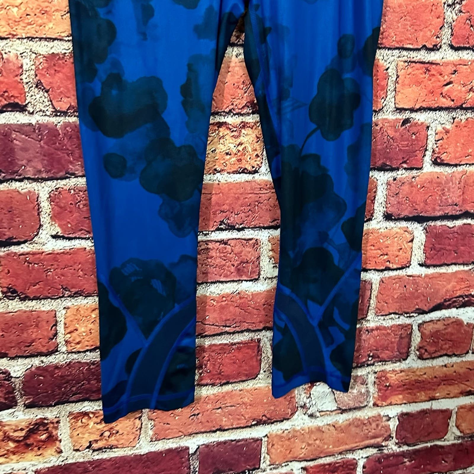 Lululemon lululemon leggings size 6 Size 28" / US 6 / IT 42 - 3 Thumbnail