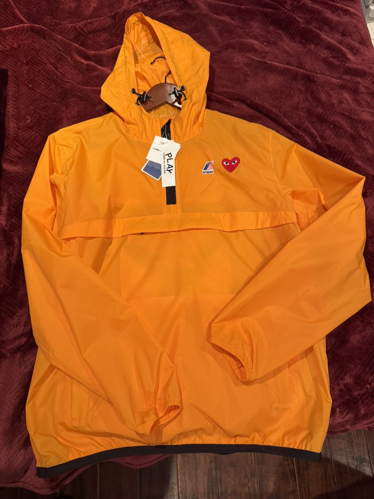COMME des GARÇONS