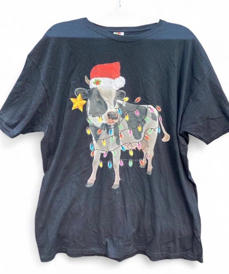 Vintage Vintage Christmas Cow Tee Black XL Holiday Streetwear tee Size US XL / EU 56 / 4 - 1 Thumbnail