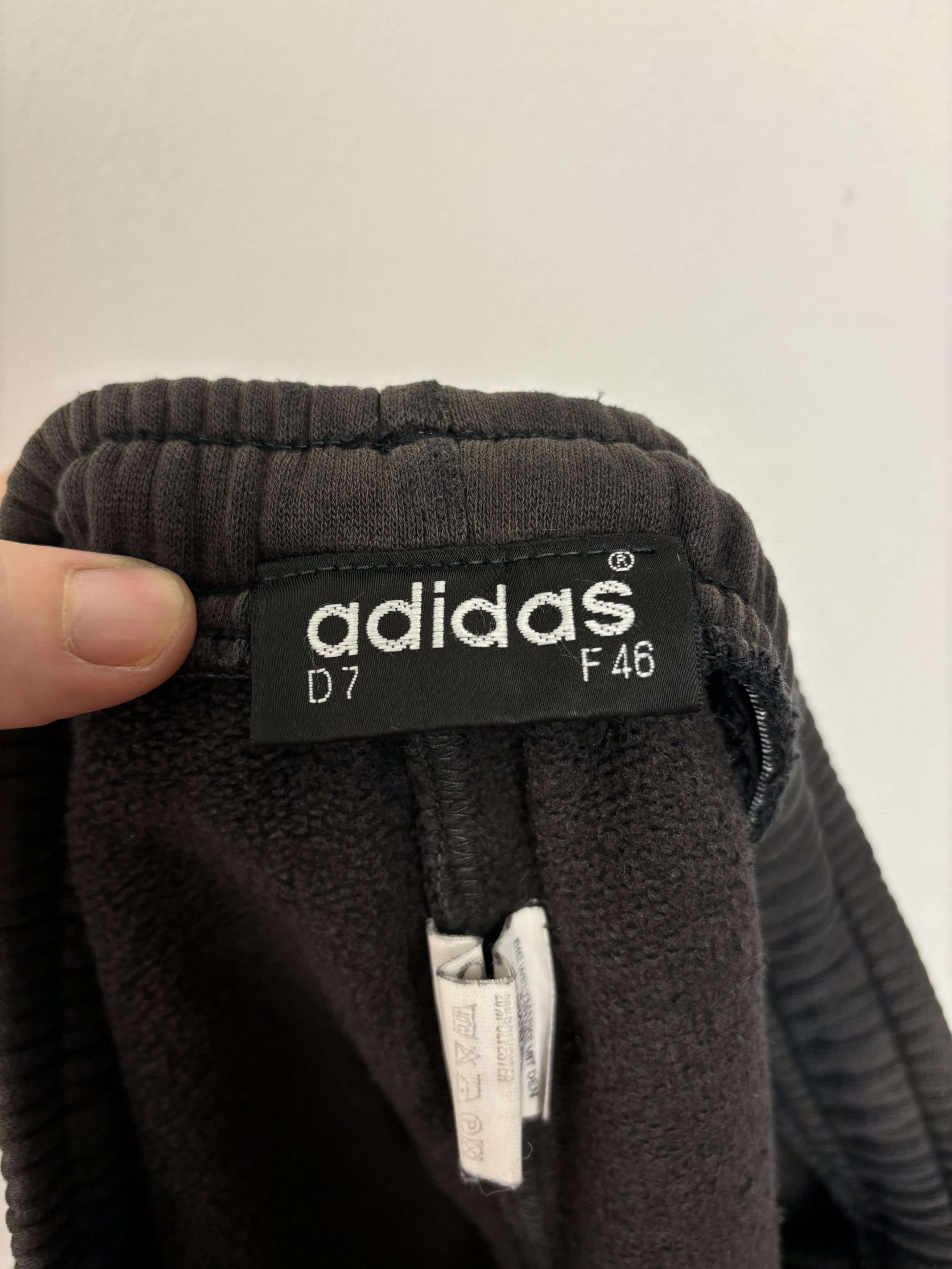 Adidas × Vintage Vintage Adidas Classic Cotton Shorts Size US 34 / EU 50 - 9 Thumbnail