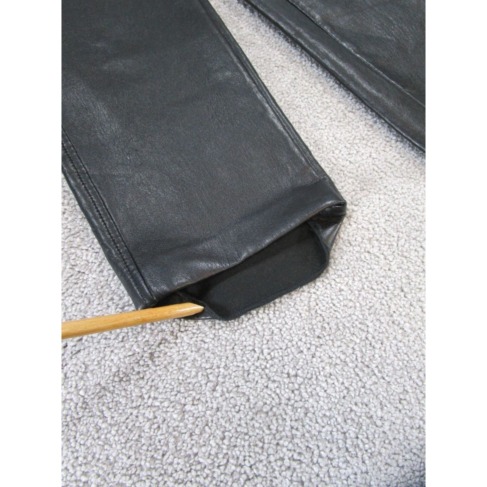 Vintage Babaton Pants Womens 0 Black Faux Leather Trousers Size 25" / US 0 / IT 36 - 2 Thumbnail