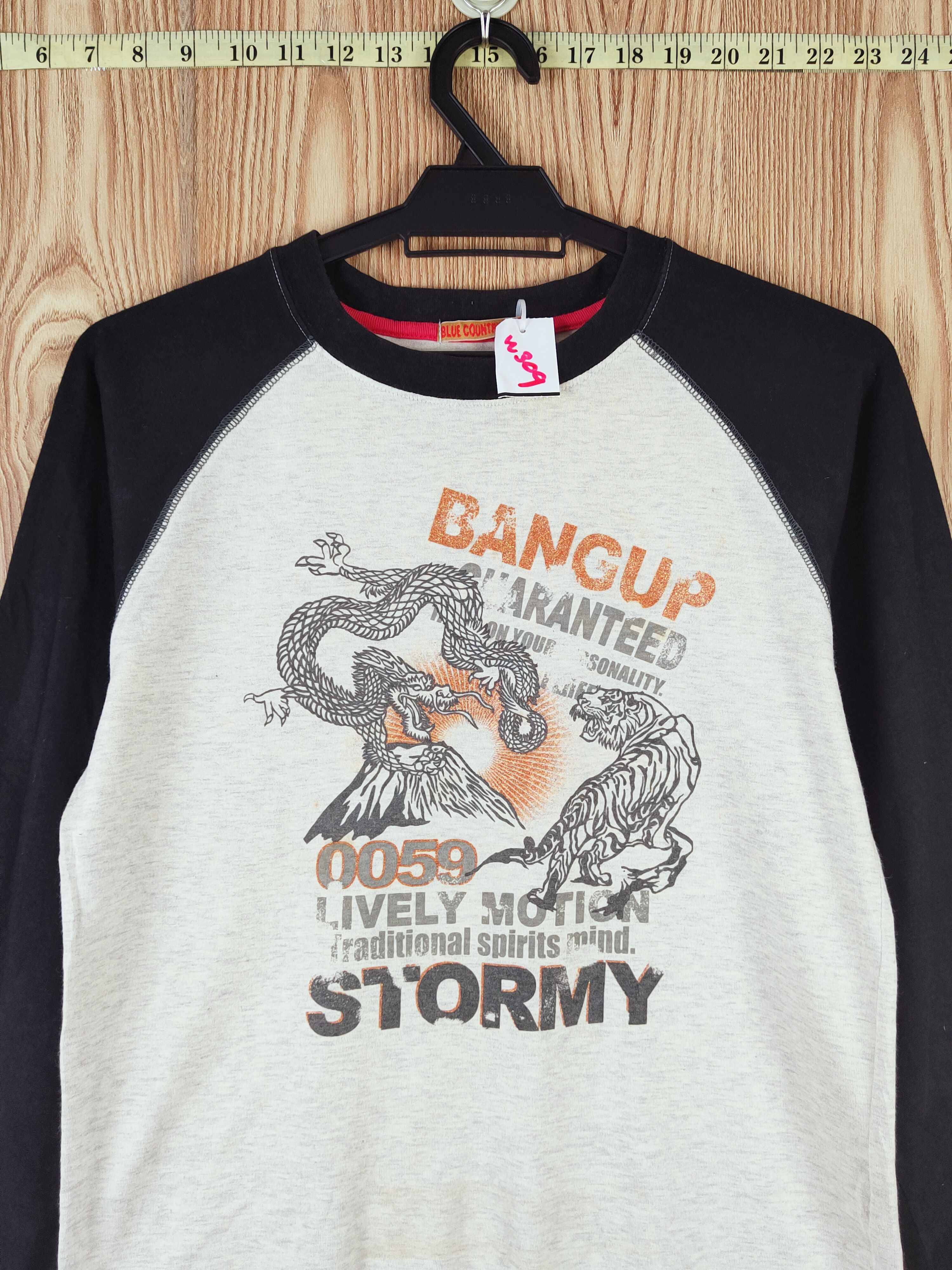 Japanese Brand Blue Country dragon vs tiger Cream Black Long Sleeve #W409 Size US S / EU 44-46 / 1 - 2 Thumbnail