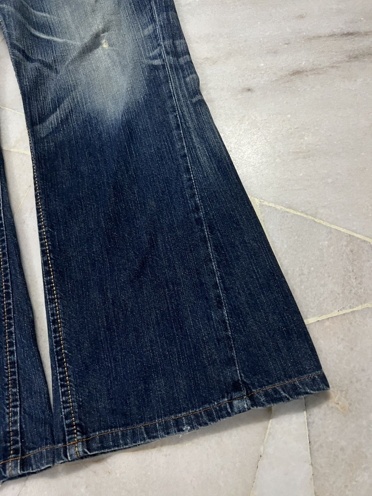 Edwin × Japanese Brand × Vintage 💥Flare💥Edwin Buffalo Head Distress Jean Size US 35 - 5 Thumbnail