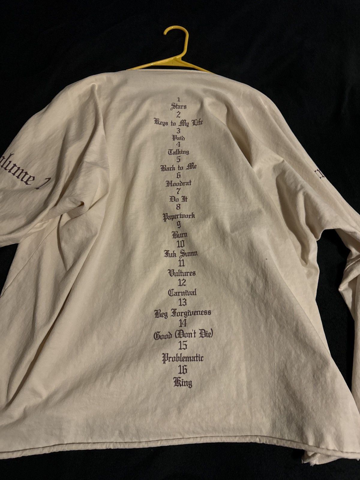 Kanye West Vultures 3 Long sleeve Size US XL / EU 56 / 4 - 1 Thumbnail