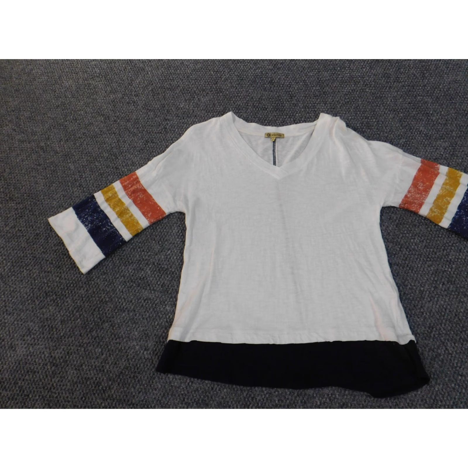 Vintage Democracy Blouse Shirt Womens S White Geometric V-Neck Button Pullover Casual Cotton Modal Rayon Breathable Basic American Vintage No Size S / US 4 / IT 40 - 3 Thumbnail