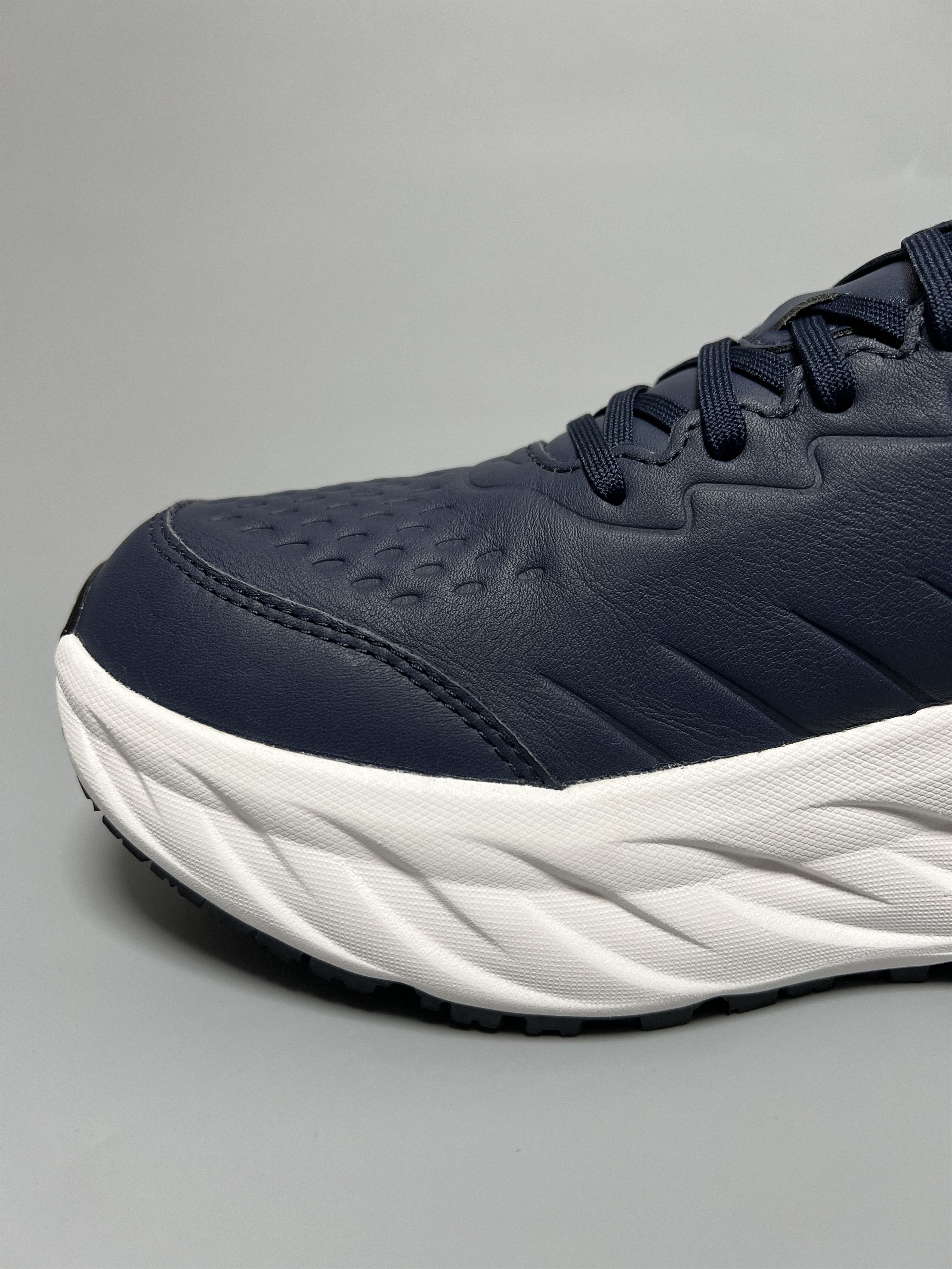 Hoka 11.5 EE Hoka One One Bondi SR Wide Running Shoes Walking Size US 11.5 / EU 44-45 - 10 Thumbnail
