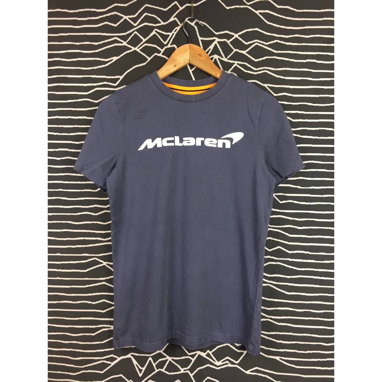 Formula 1 × Malcolm McLaren McLaren F1 Team Logo Fearlessly Forward Racing Tee Size US XS / EU 42 / 0 - 1 Thumbnail