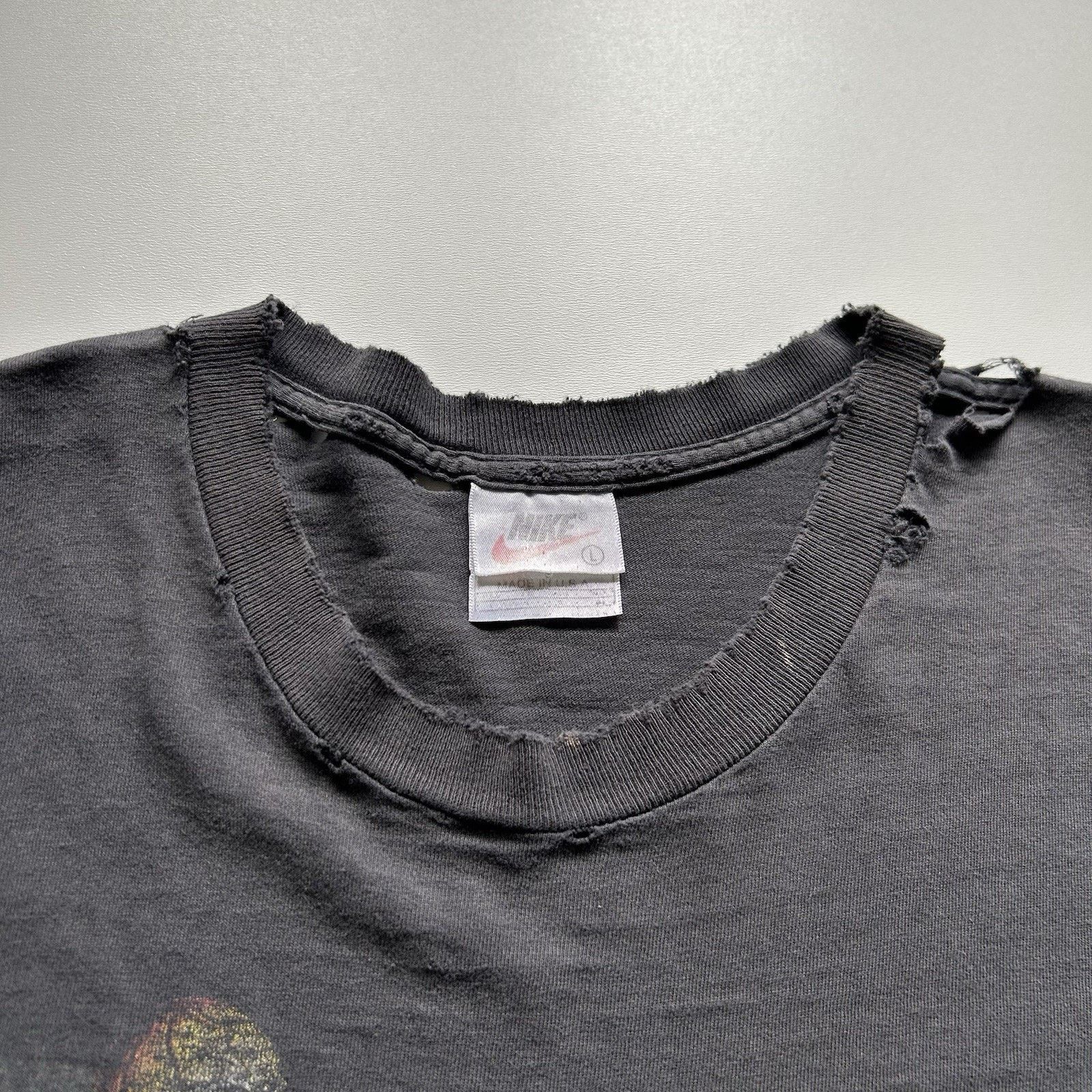 Nike Vintage 90s Nike Michael Jordan Restaurant Shirt Faded Large Size US L / EU 52-54 / 3 - 6 Thumbnail