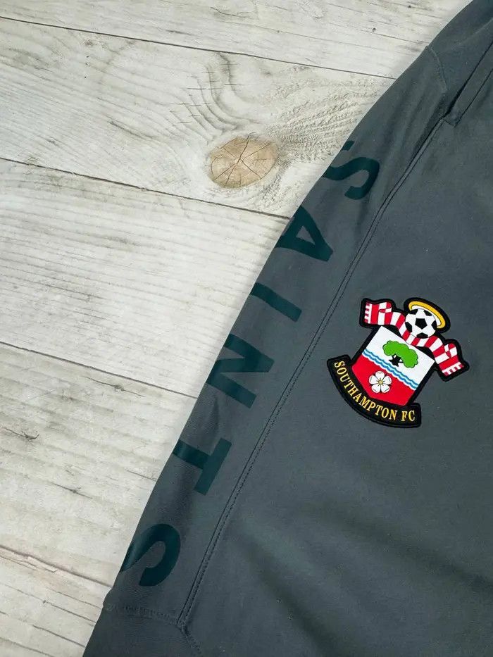 Under Armour Southampton 2020 2021 Tracksuit Training Jersey And Pants Size US M / EU 48-50 / 2 - 6 Thumbnail