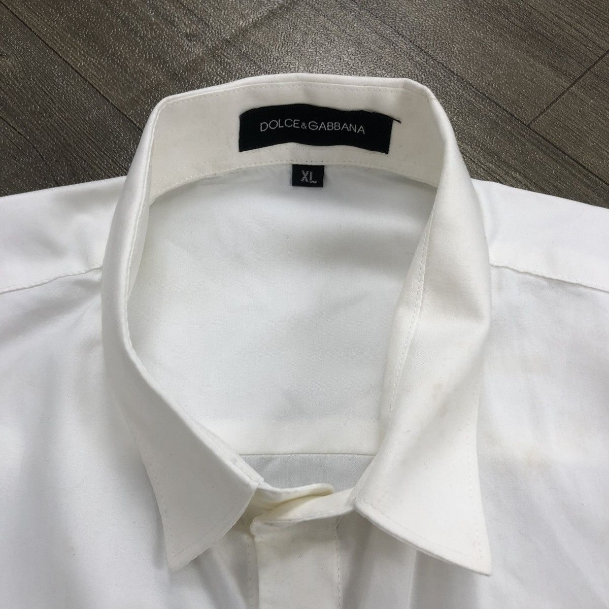 Dolce & Gabbana × Vintage Vintage Dolce & Cabbana Heraldic Patch White Long Shirt Size US M / EU 48-50 / 2 - 4 Thumbnail