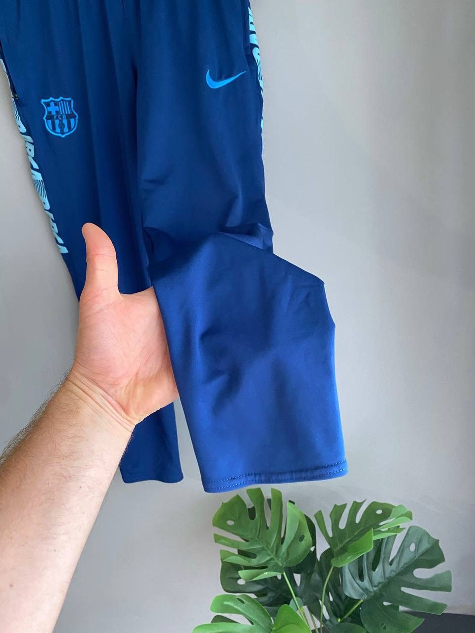 Nike FC Barcelona Men's Training Soccer Pant, Size M, 894357-423 Size US 32 / EU 48 - 9 Thumbnail
