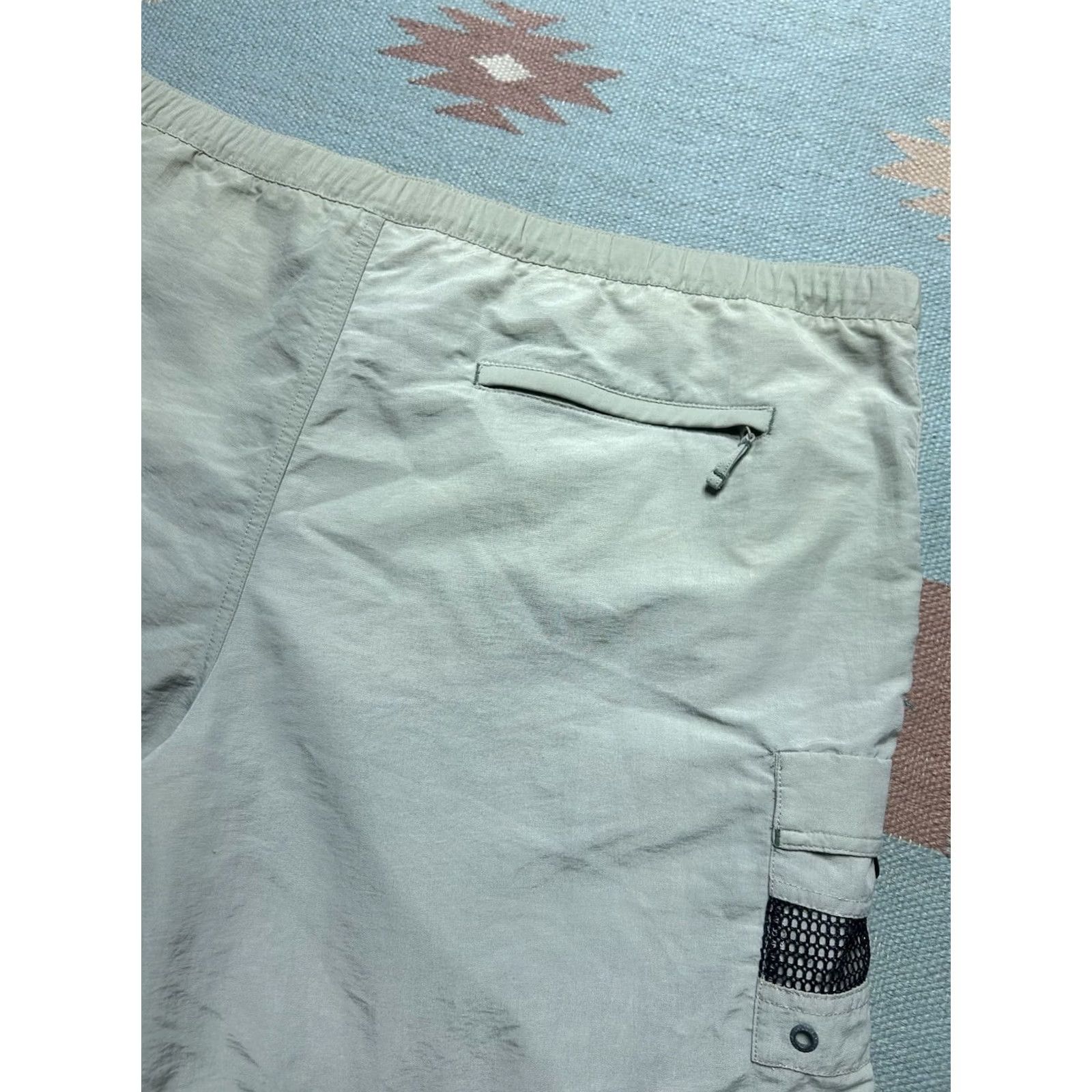 Vintage Columbia Men’s Cargo Belted Nylon Shorts Outdoor Hiking XL Beige 42W 18” Outseam 6.5” Inseam Men’s Clothing Size US 36 / EU 52 - 7 Thumbnail