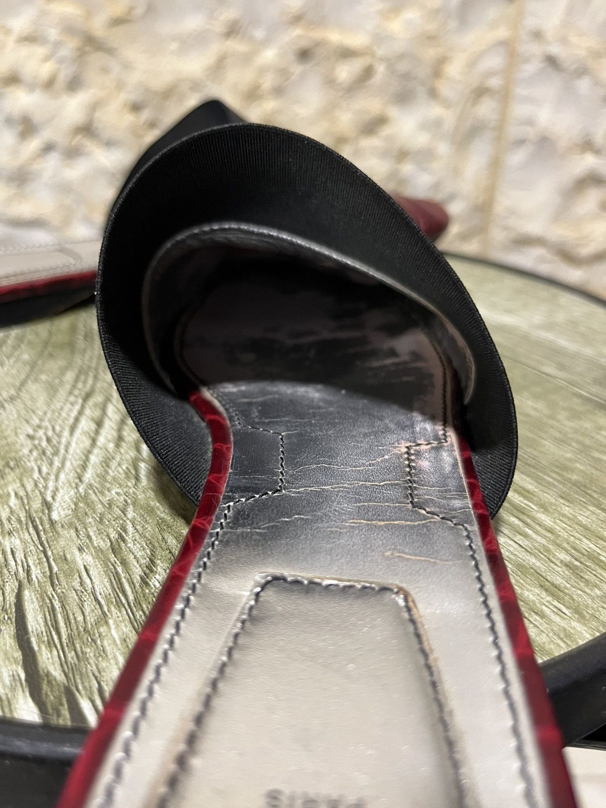 Givenchy Givenchy Bedford Flat Mules in Crocodile-Effect Leather Size US 7 / IT 37 - 7 Thumbnail