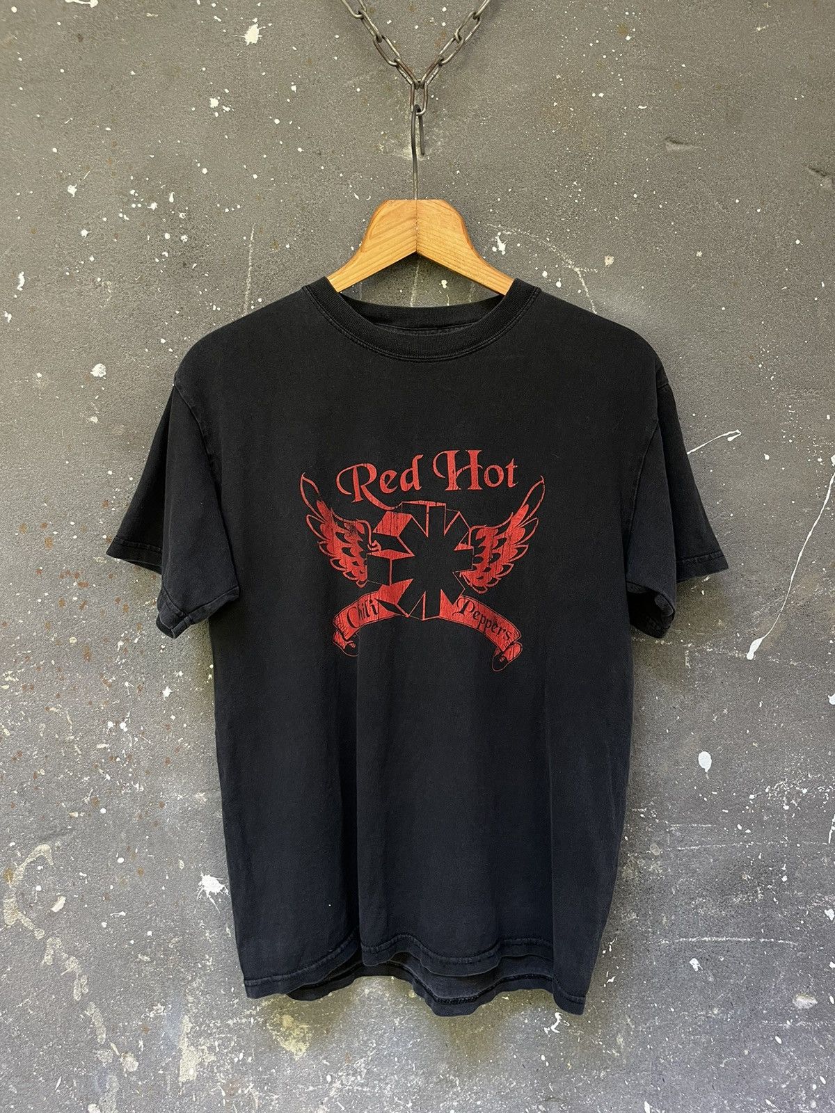 Band Tees Vintage 2004 RHCP Red Hot Chili Pepper T-Shirt RARE Size US M / EU 48-50 / 2 - 1 Thumbnail