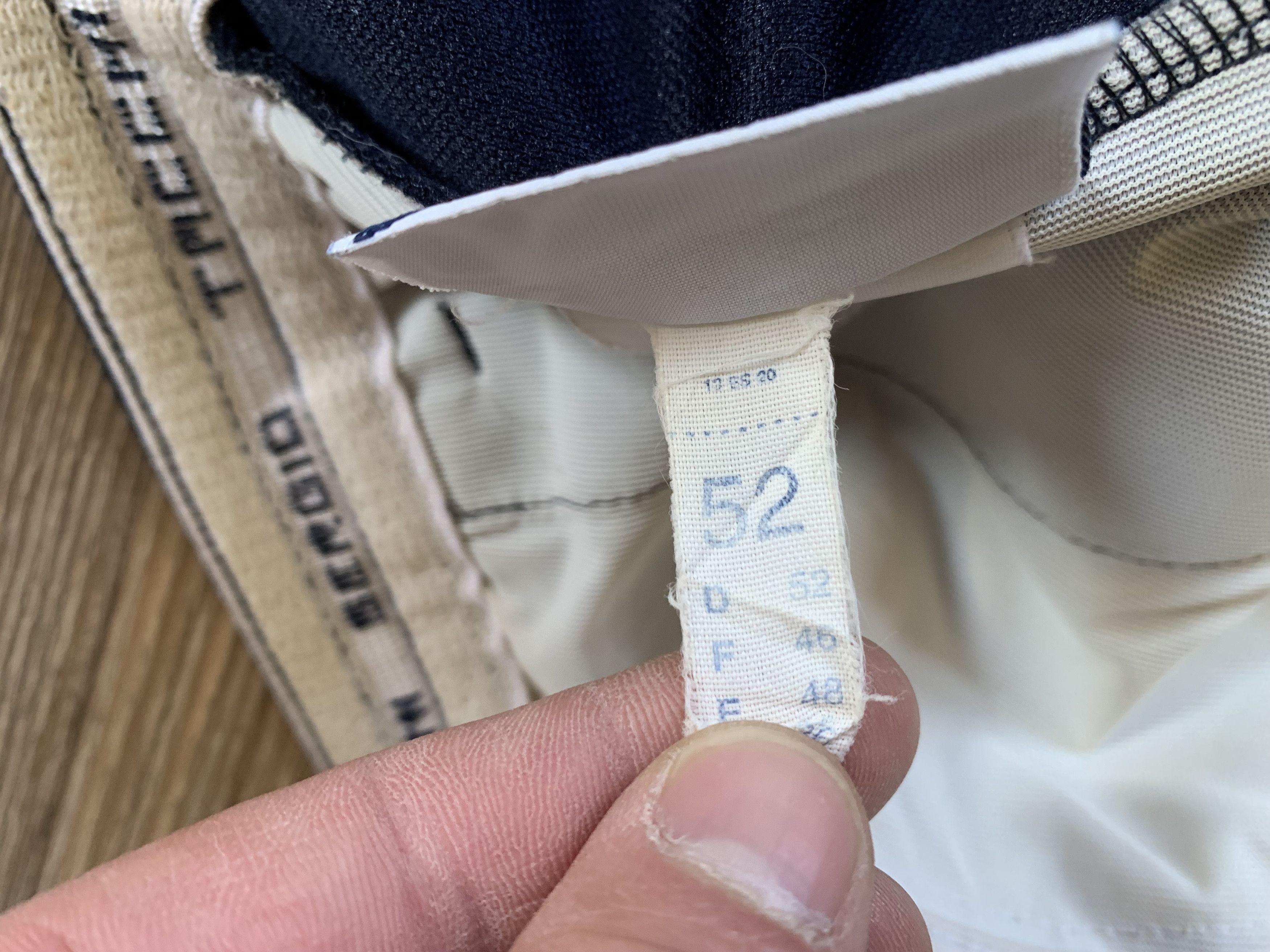 Sergio Tacchini Rare Sergio Tacchini Men's Vintage Navy Blue Shorts 80s Size US 34 / EU 50 - 10 Thumbnail