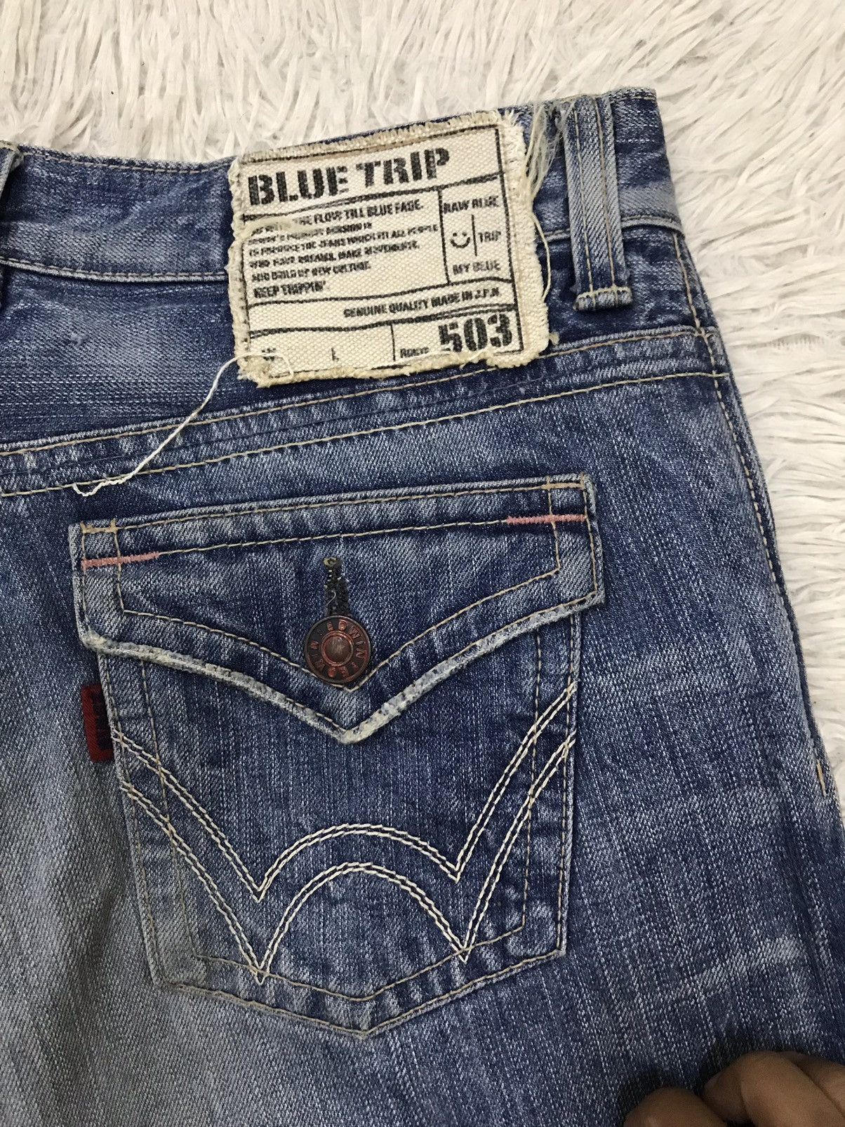 Edwin Vintage Edwin Lot 503 Bluetrip Distressed Design Flare Jeans Size US 30 / EU 46 - 13 Thumbnail