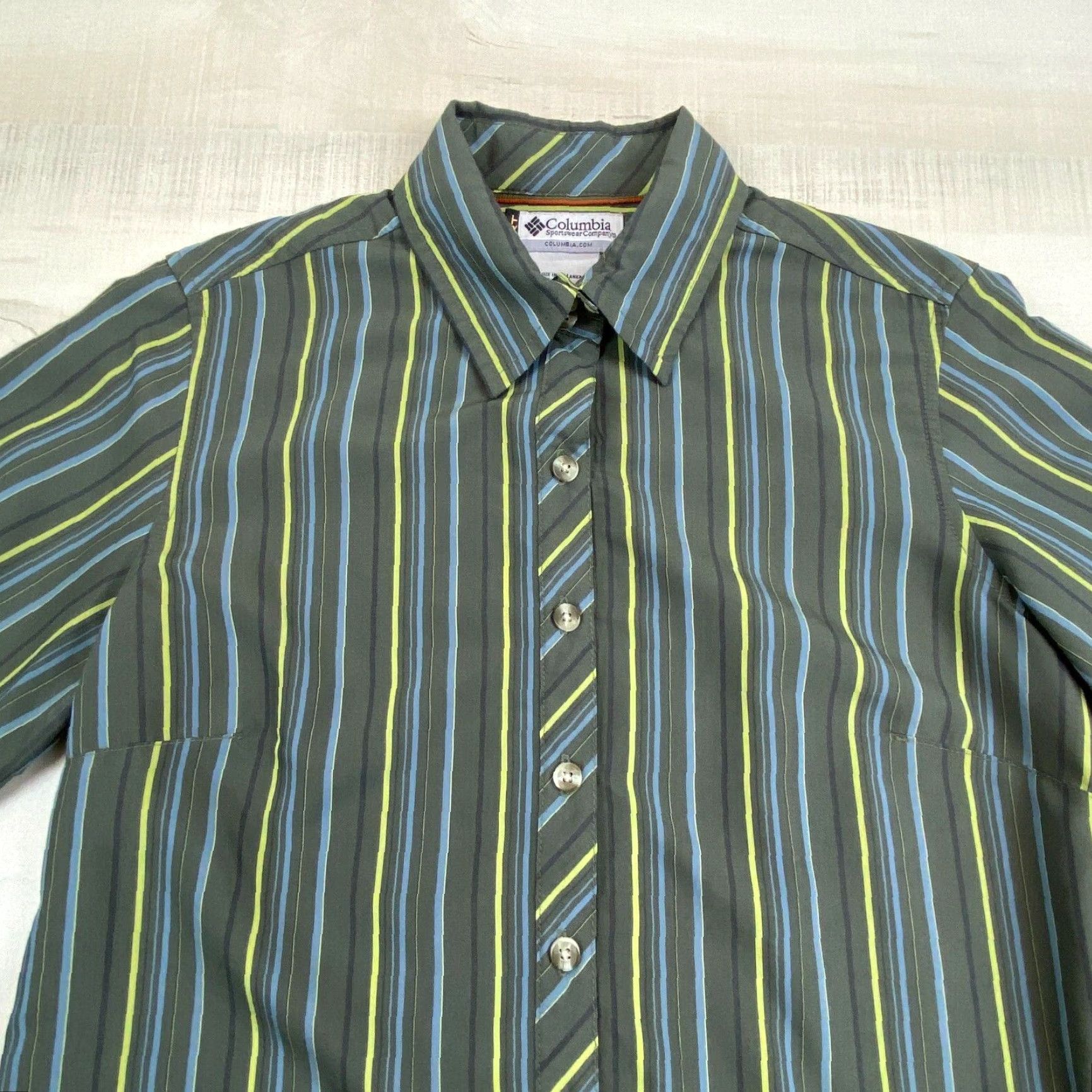 Vintage Columbia GRT Womens Green Striped Button Up Shirt Small Modal Blend Size S / US 4 / IT 40 - 2 Thumbnail