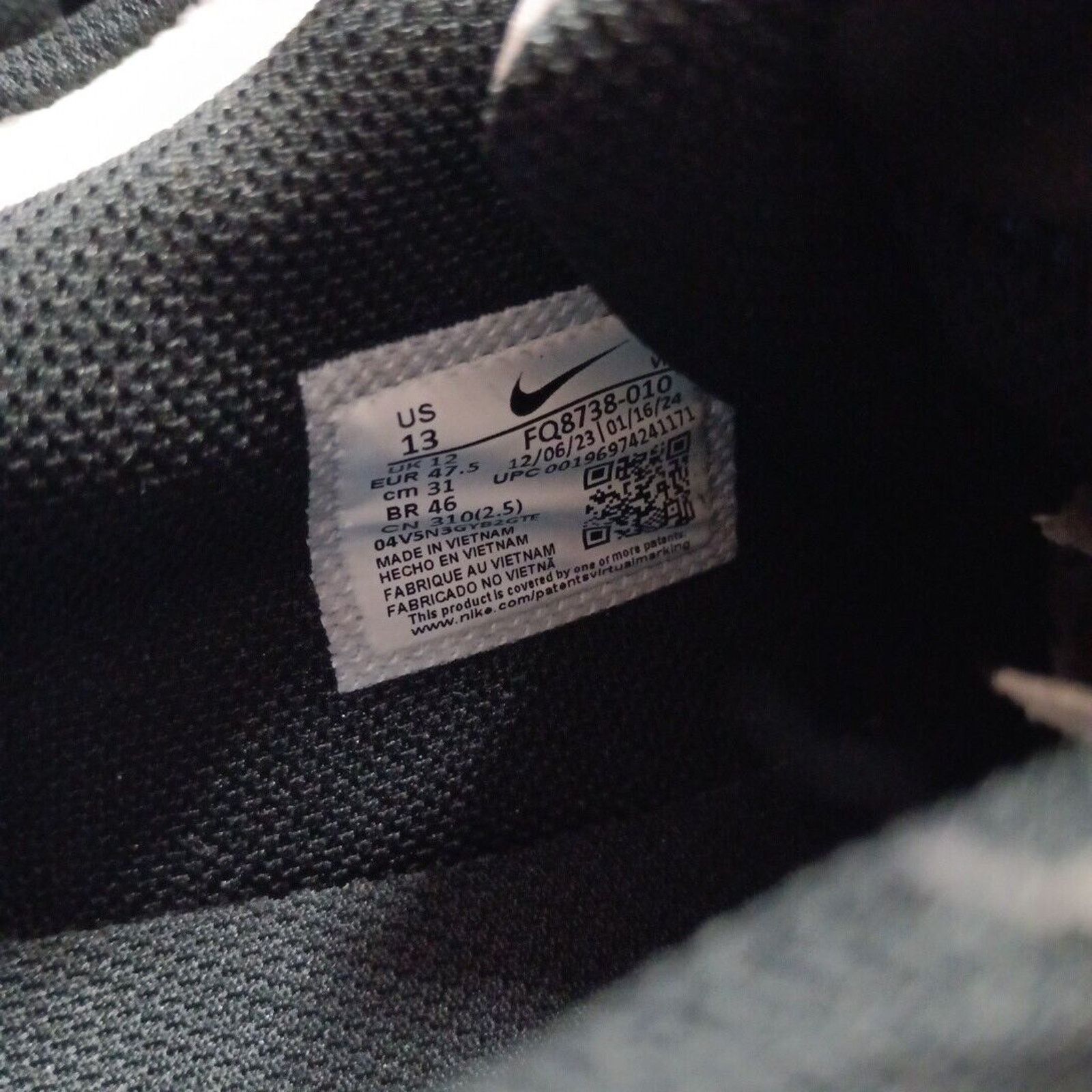 Nike Nike Men's 13 Air Max Excee Black Game Royal White Shoes Size US 13 / EU 46 - 6 Thumbnail