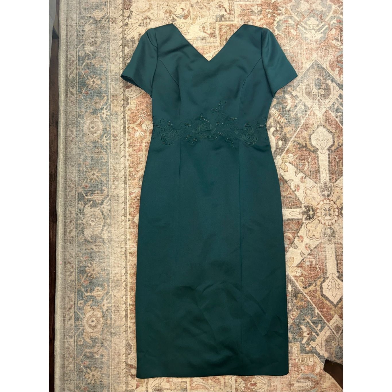 Other Maggy London Emerald Green Midi Satin Jeweled Detailing Dres Size L / US 10 / IT 46 - 8 Thumbnail