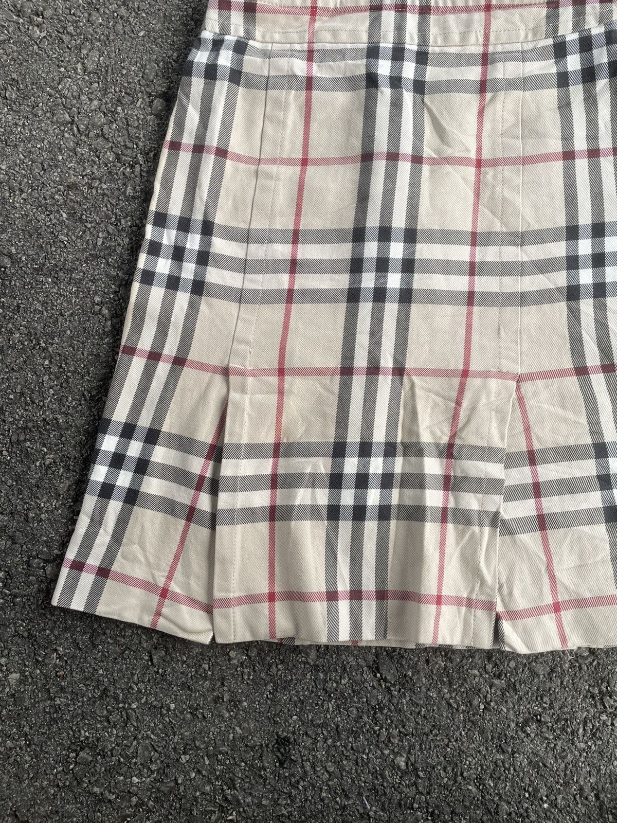 Burberry Burberry Nova Check Skirt Size 24" / US 00 / IT 34 - 2 Thumbnail