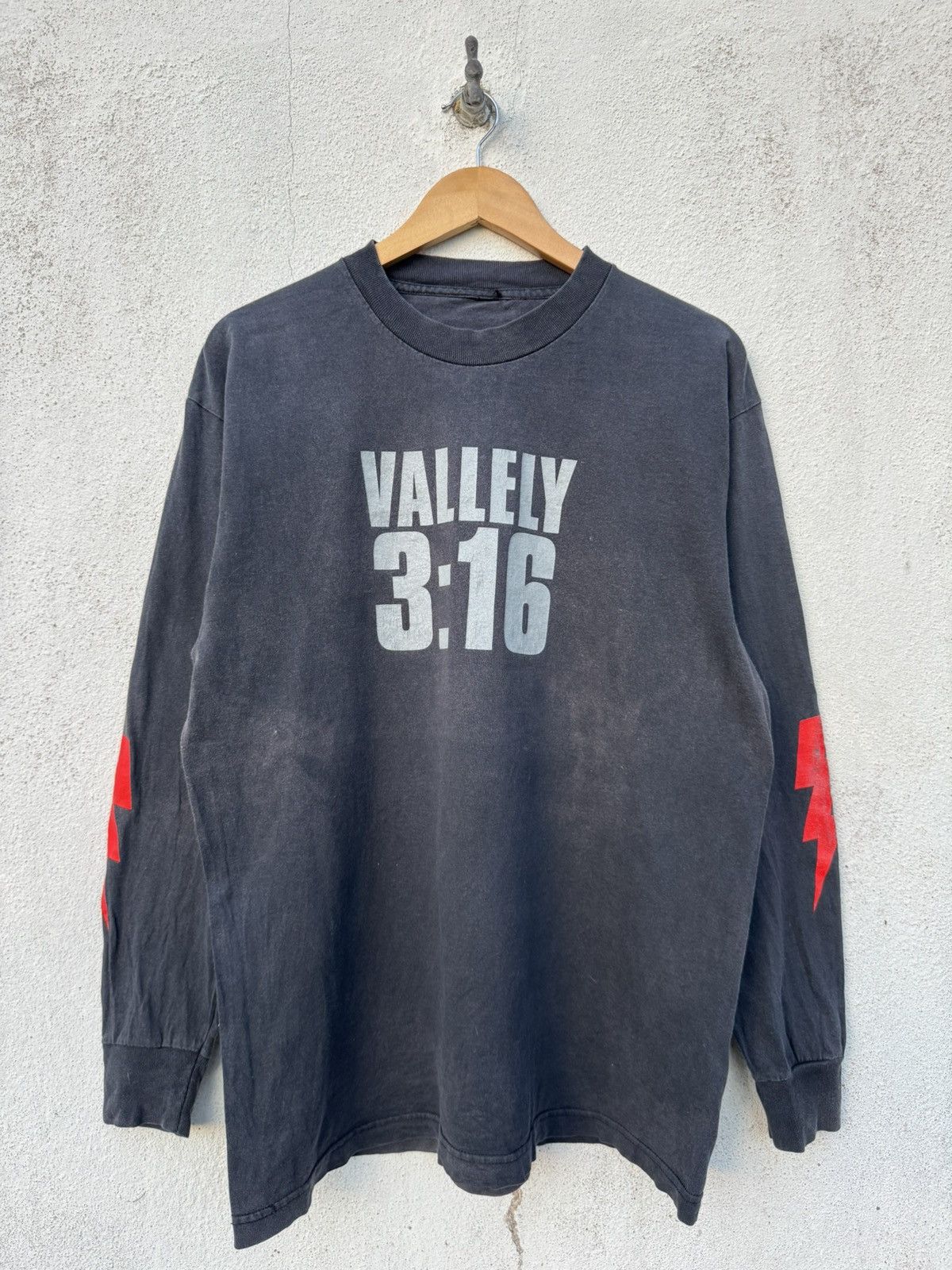 Black Label Vintage Sun Faded Black Label Mike Vallely 3:16 Skate Tees Size US L / EU 52-54 / 3 - 1 Thumbnail
