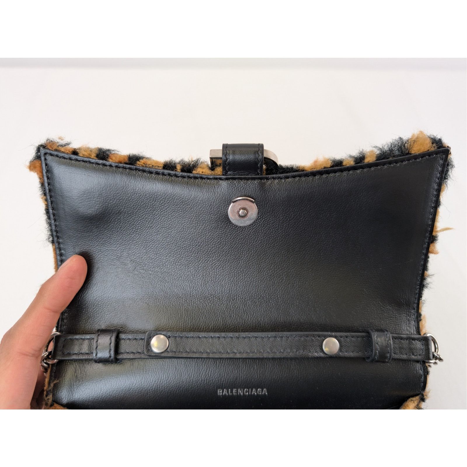Balenciaga o1rshd1 Size: OS / Furry Leopard Wallet on Chain in Black Size ONE SIZE - 15 Thumbnail