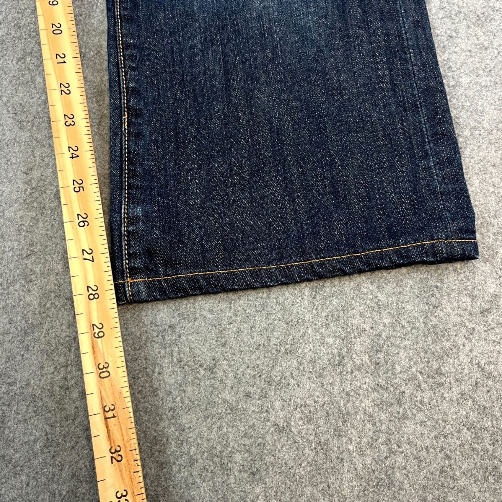 Ed Hardy Ed Hardy Jeans Bootcut Mens Regular 34 Blue Dark Wash 5-Pocket Denim Vintage? No 30 Inside Leg 30 in 34 in WC Size US 34 / EU 50 - 4 Thumbnail