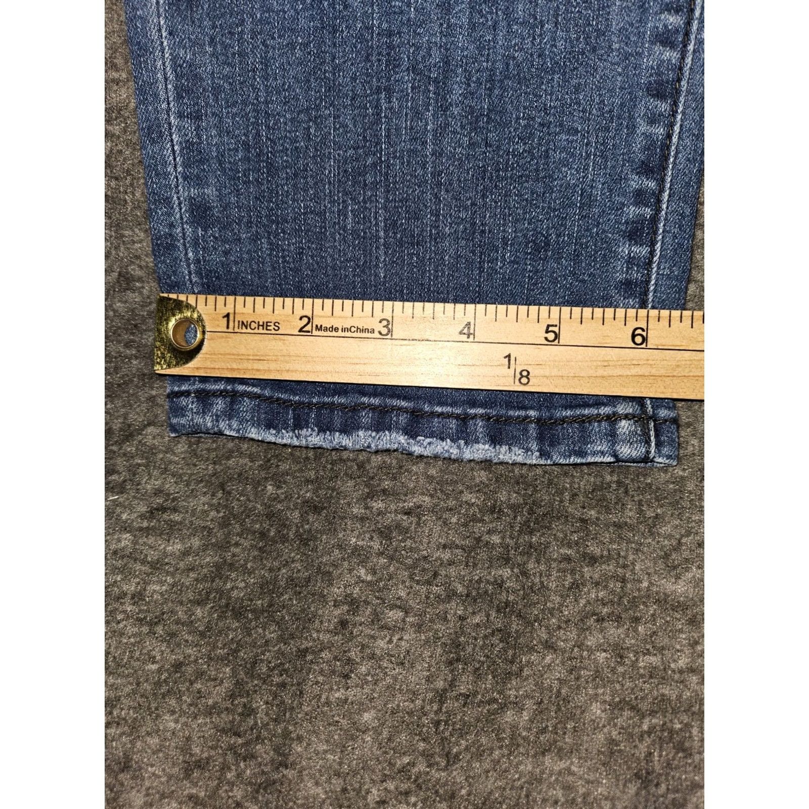 Vintage Kancan Jeans Women's 31 Straight Blue Denim Distressed Stretch Preppy Casual Jeans Size 24" / US 00 / IT 34 - 7 Thumbnail