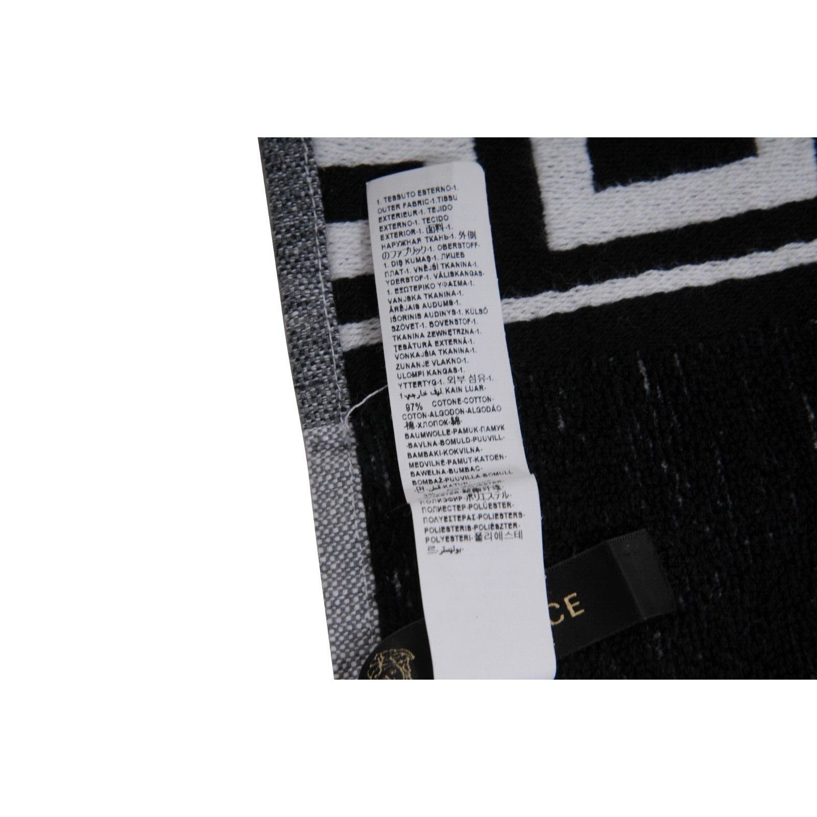 Versace Medusa Head Logo Greca Fringe Throw Blanket Black Size ONE SIZE - 5 Thumbnail