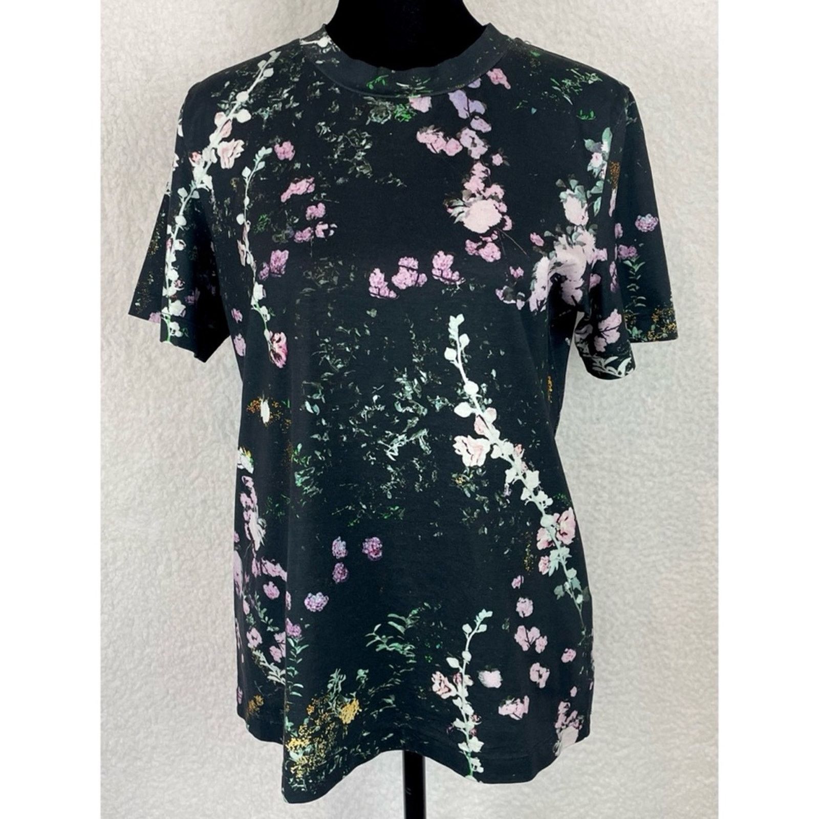 3.1 Phillip Lim 3.1 PHILLIP LIM • Black Floral Crewneck Short Sleeve Tee Size M / US 6-8 / IT 42-44 - 14 Thumbnail
