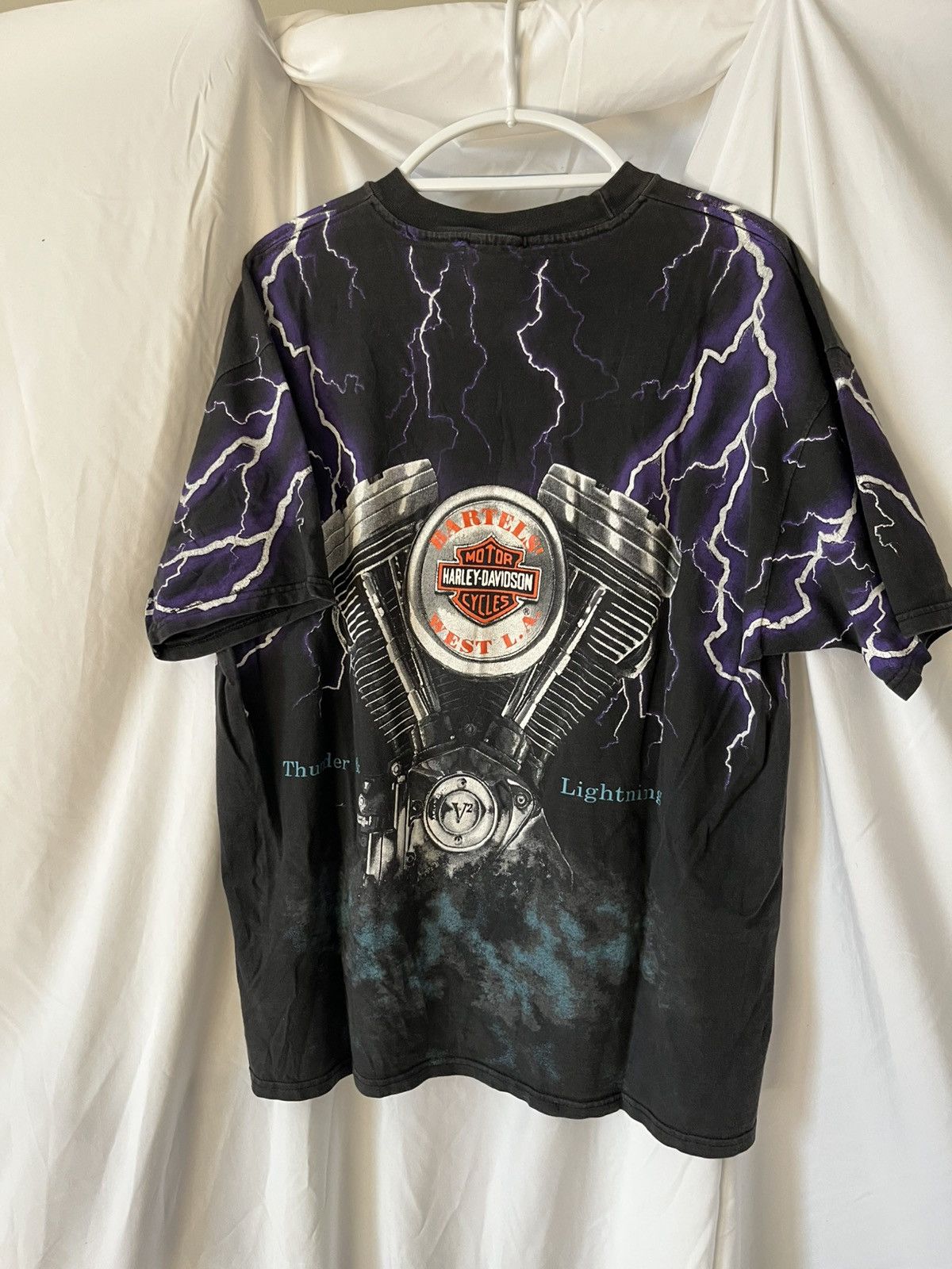 Harley Davidson Harley thunder and lightning Davidson purple vintage tshirt Size US XL / EU 56 / 4 - 7 Thumbnail