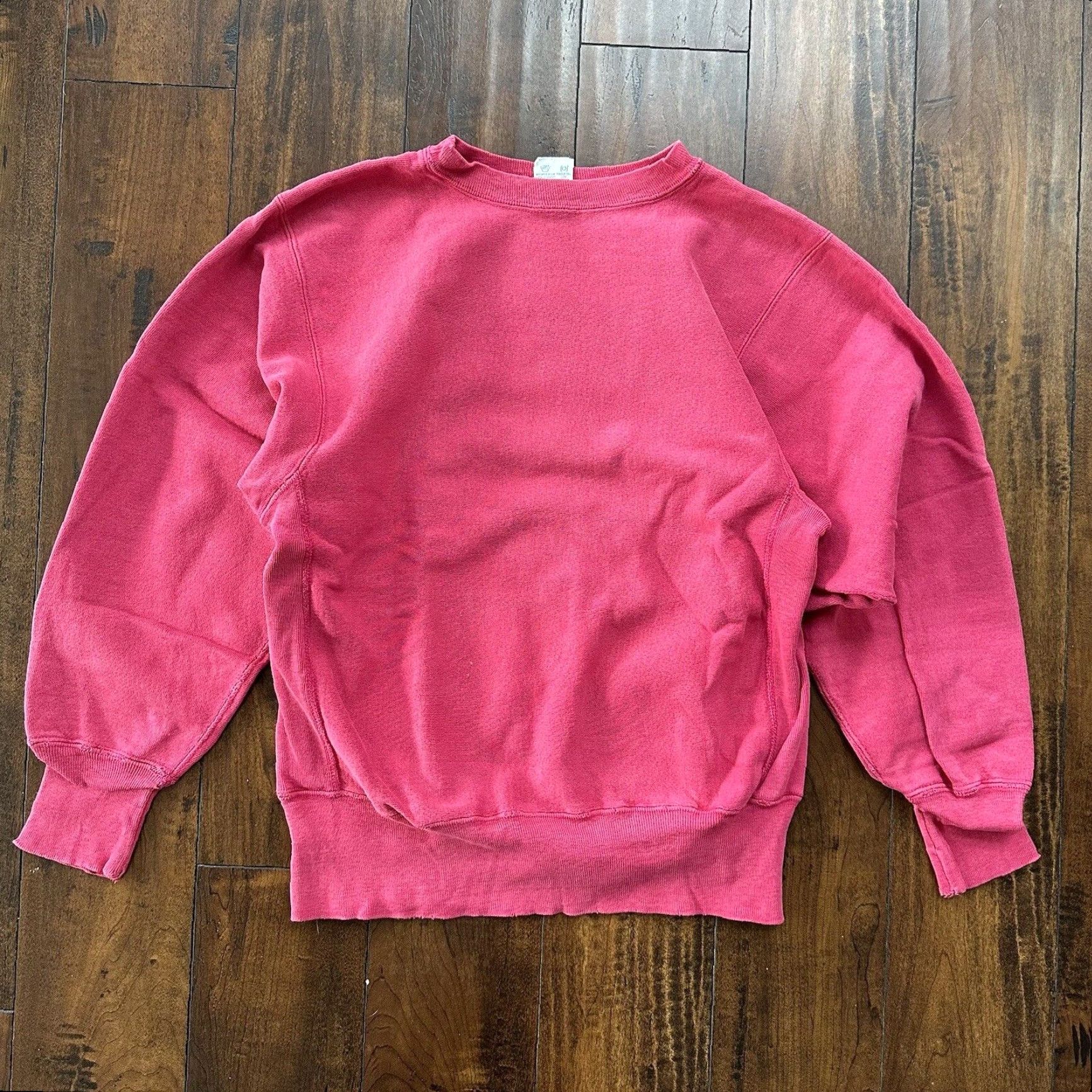 Champion VINTAGE Champion 90s Pink Sweatshirt Pullover M USA Athletic Logo 70s Unisex Adults Size US M / EU 48-50 / 2 - 2 Thumbnail