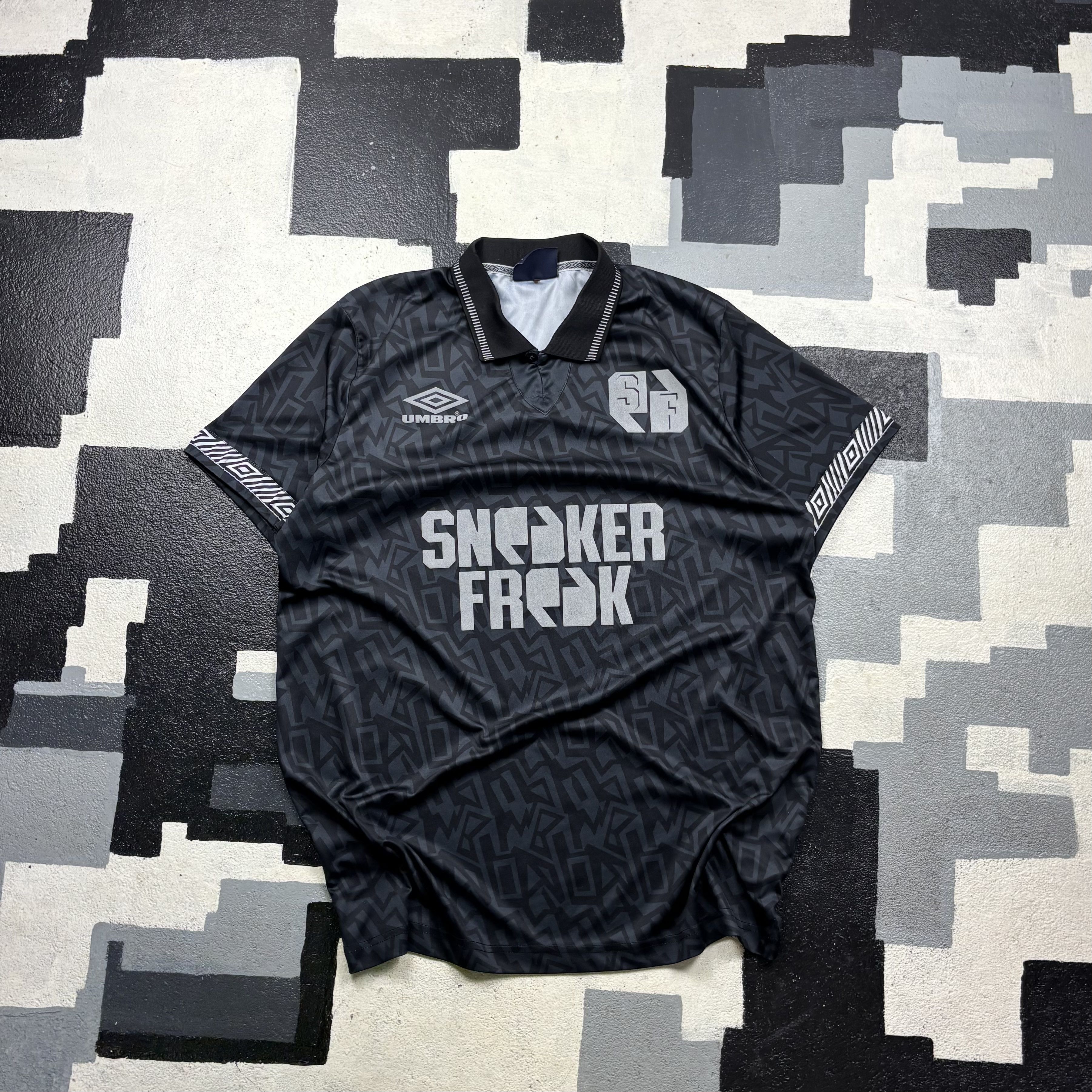 Umbro Umbro x Sneaker Freak Polo Size US L / EU 52-54 / 3 - 1 Thumbnail
