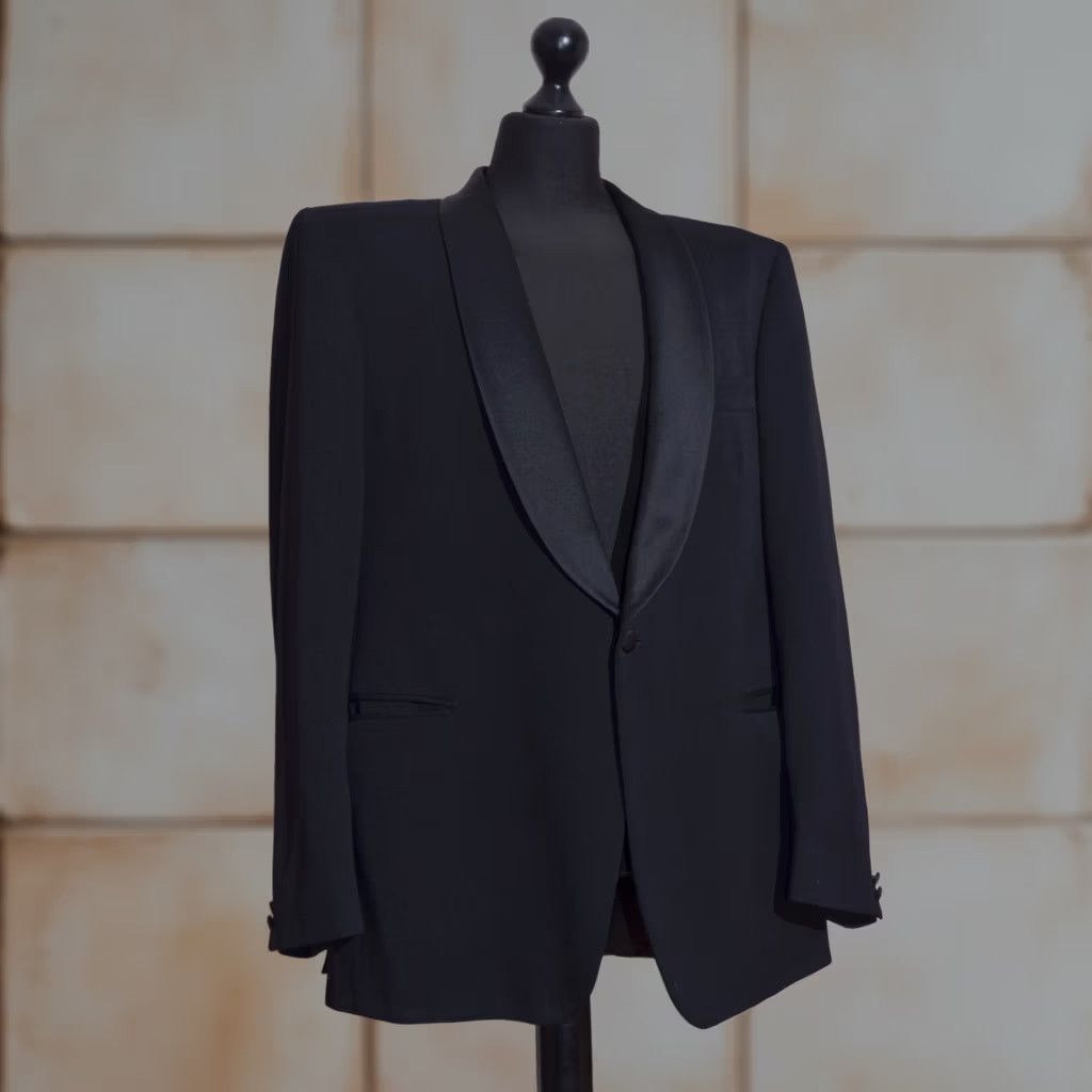 Gieves & Hawkes Gieves & Hawkes Savile Row Black Wool Tuxedo Dinner Jacket Slim Fit XL Shirt Mens Jacket Size 46R - 1 Thumbnail