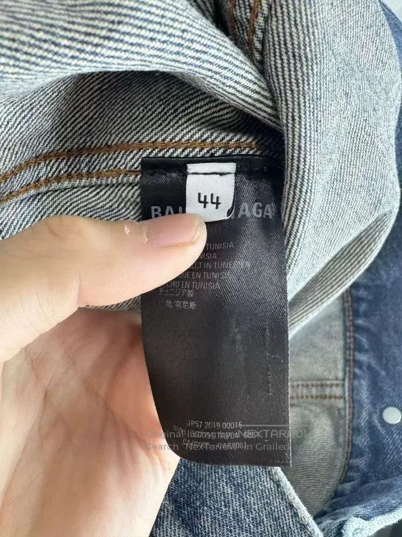 Balenciaga Balenciaga Blue Denim Jacket with Logo. Size US S / EU 44-46 / 1 - 4 Thumbnail