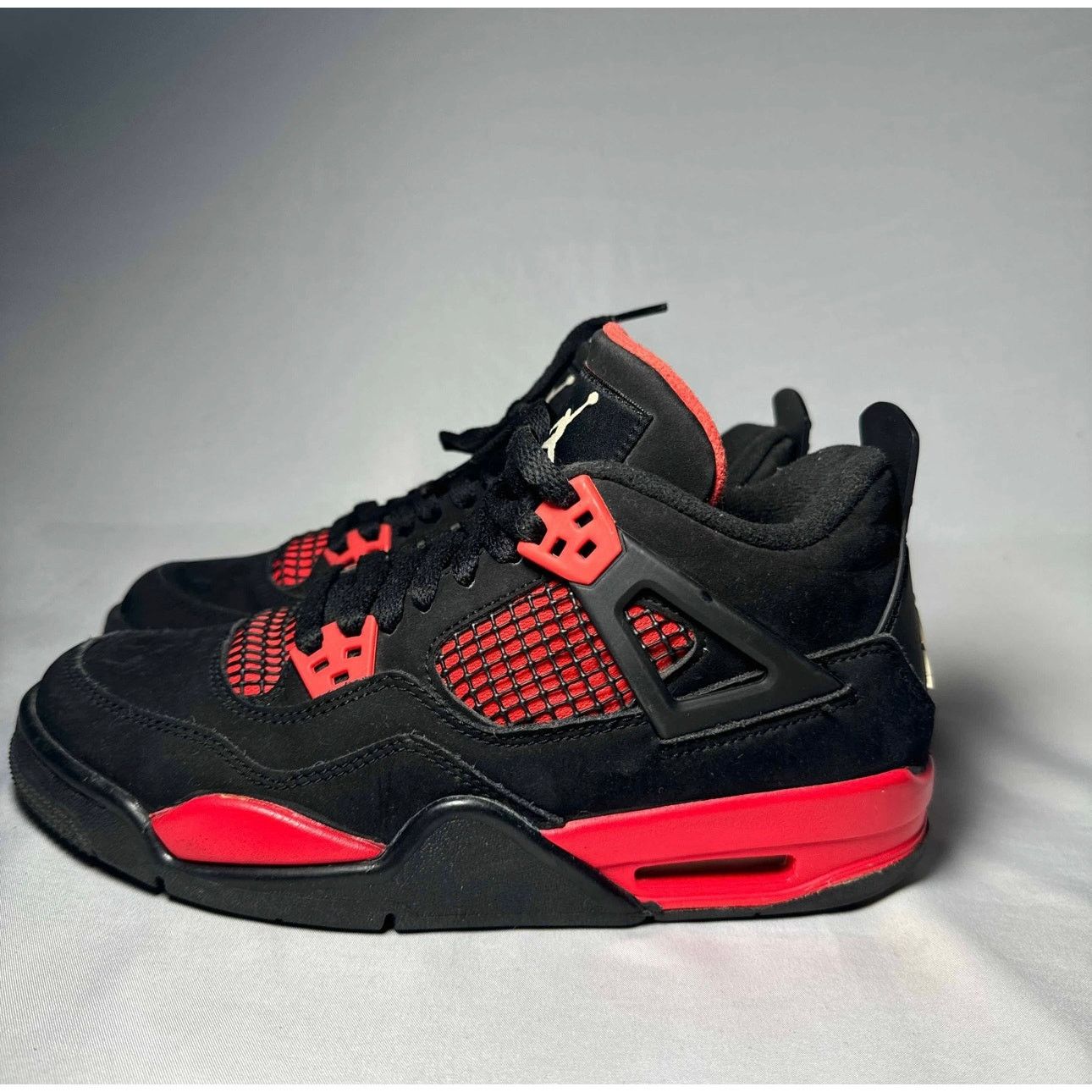 Jordan Brand × Nike Size 5.5 Nike Air Jordan 4 Retro GS Red Thunder Men's Shoes Size US 5.5 / EU 38 - 8 Thumbnail