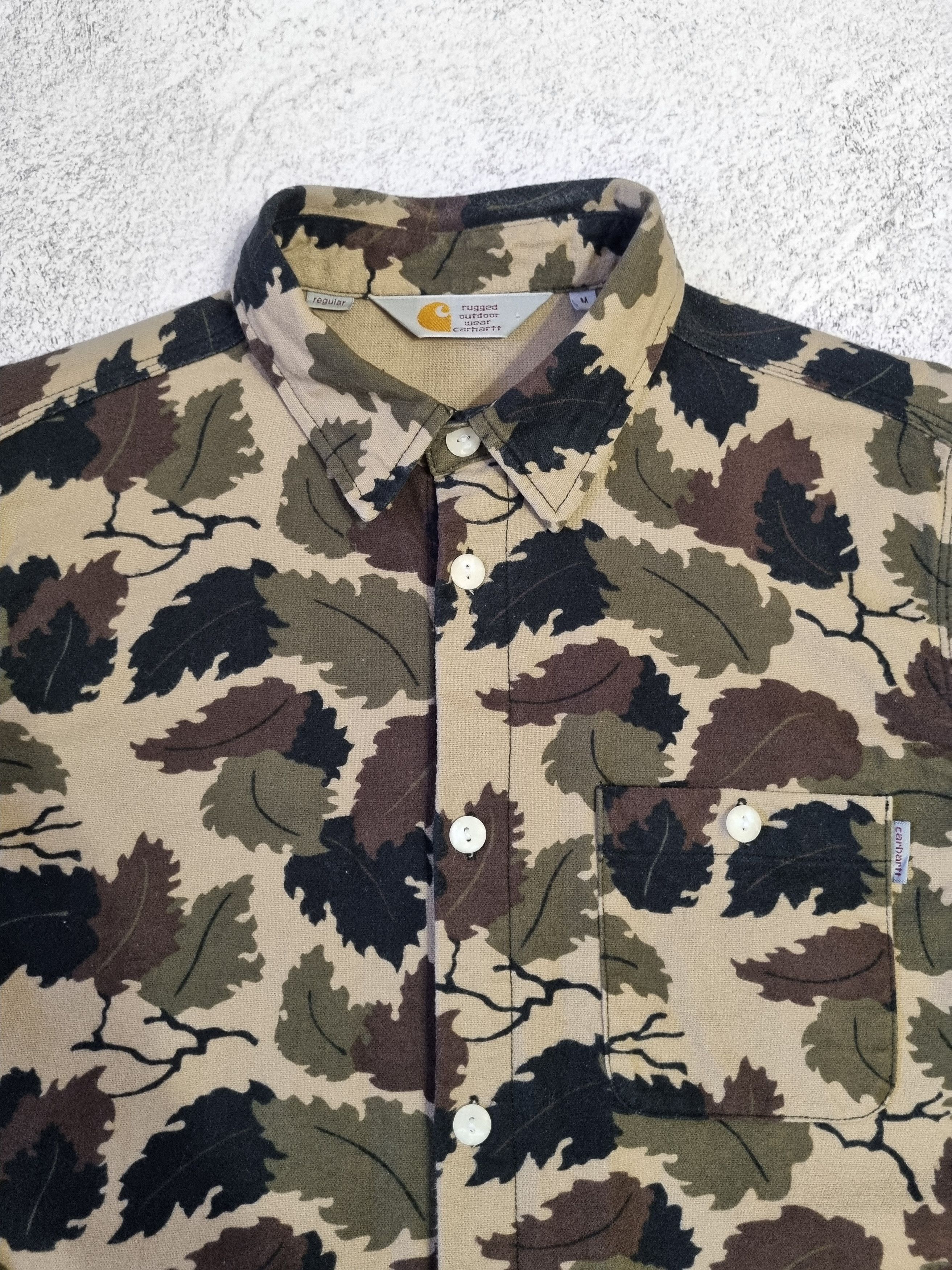 Carhartt Carhartt L/S Wilkins Real Tree Camo Button Shirt Size US M / EU 48-50 / 2 - 3 Thumbnail