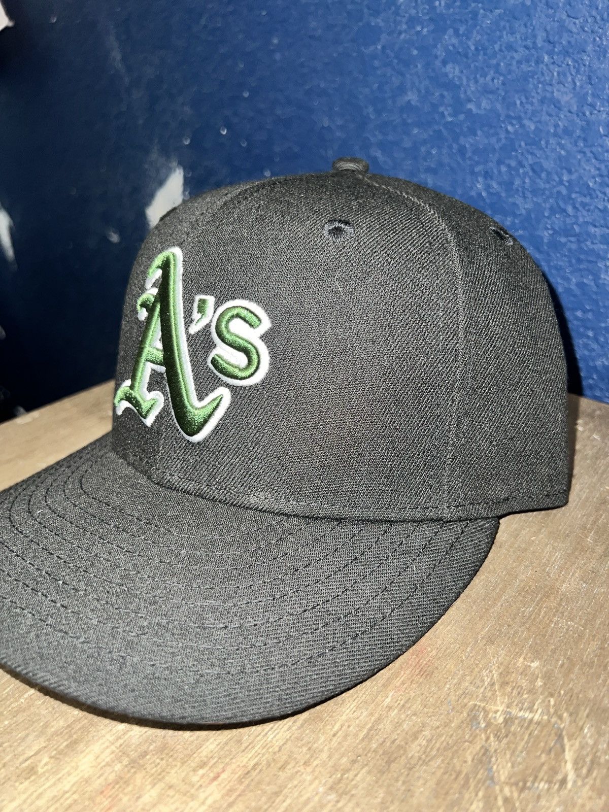 New Era Oakland A’ s fitted size 7 1/4 Size ONE SIZE - 2 Thumbnail