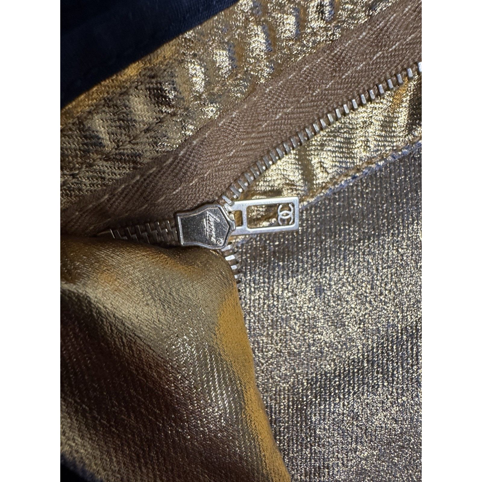 Chanel CHANEL NWT Gold Denim Djuns Size 34 $1450 Size 34" / US 12 / IT 48 - 19 Thumbnail