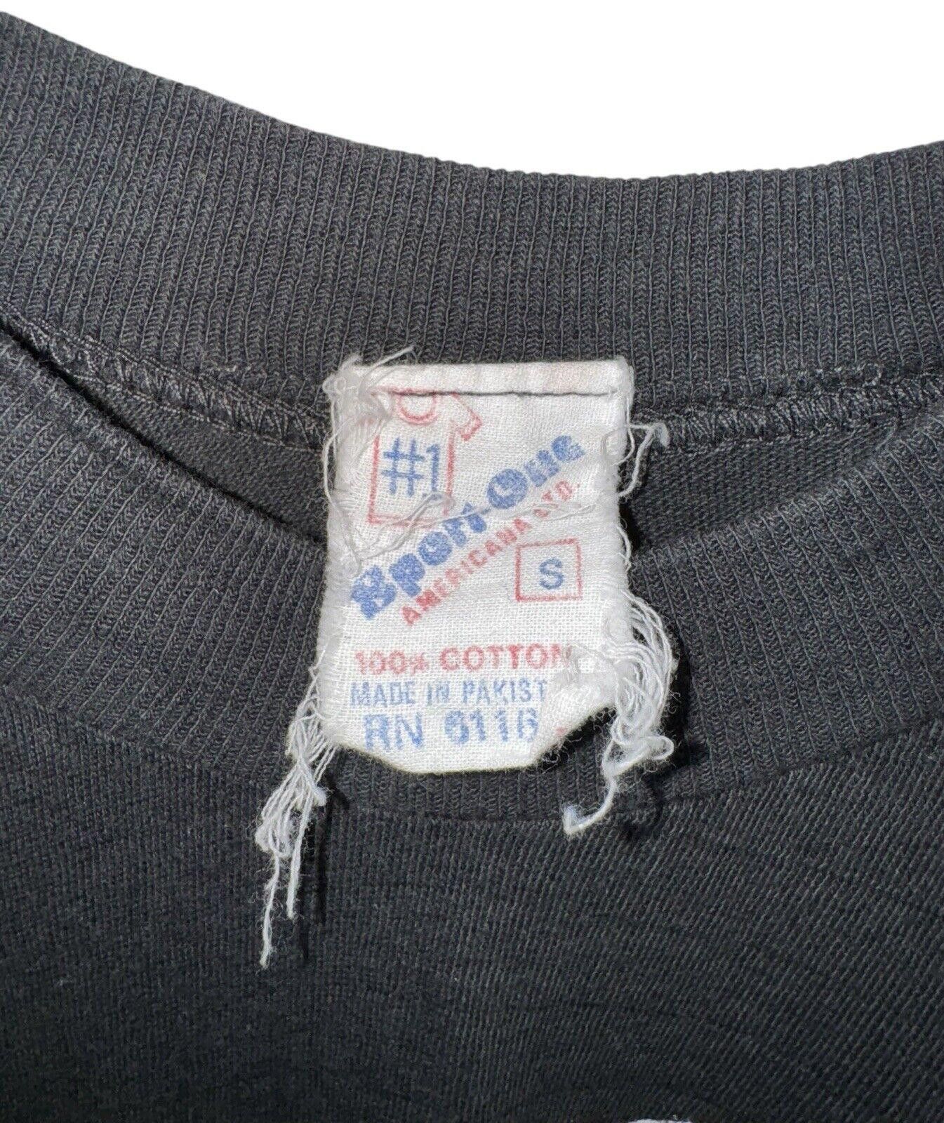 Designer Vintage Van Halen 1983 Guitar Graphic Rock Band Shirt Sz S Size US S / EU 44-46 / 1 - 8 Thumbnail