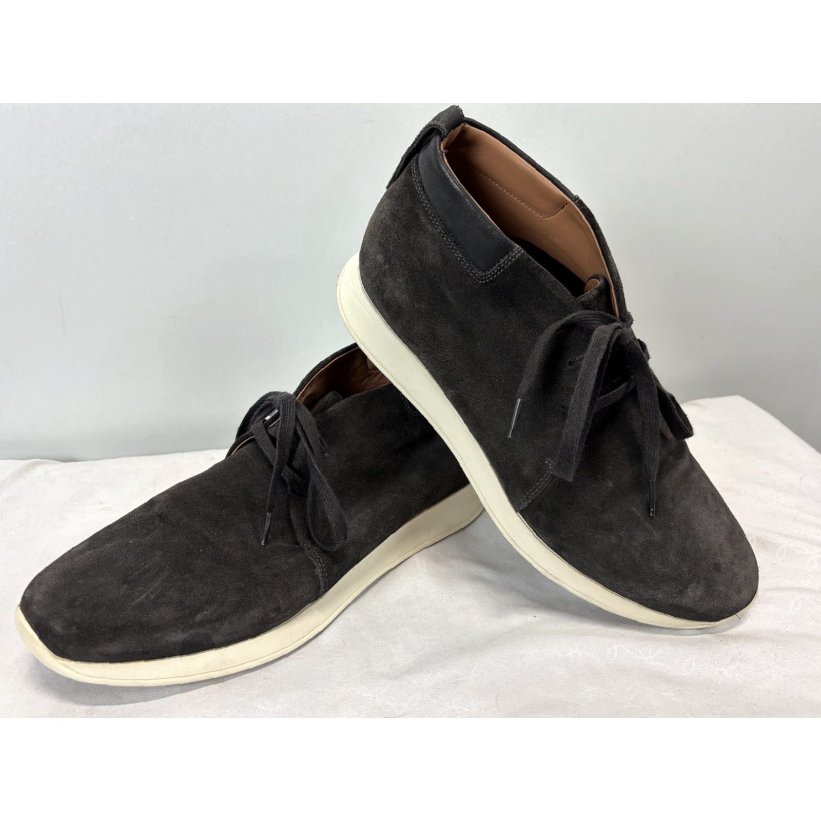 Vince Vince Marcus Granite Suede Boots 12 Chukka Mens Casual GUC Size US 12 / EU 45 - 3 Thumbnail