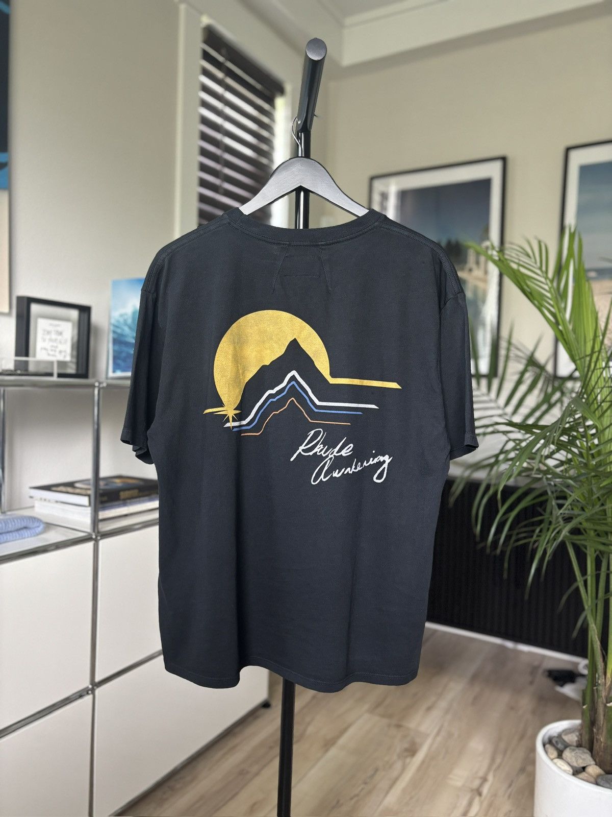 Rhude RHUDE AWAKENING MOONLIGHT LOGO TEE Size US S / EU 44-46 / 1 - 1 Thumbnail