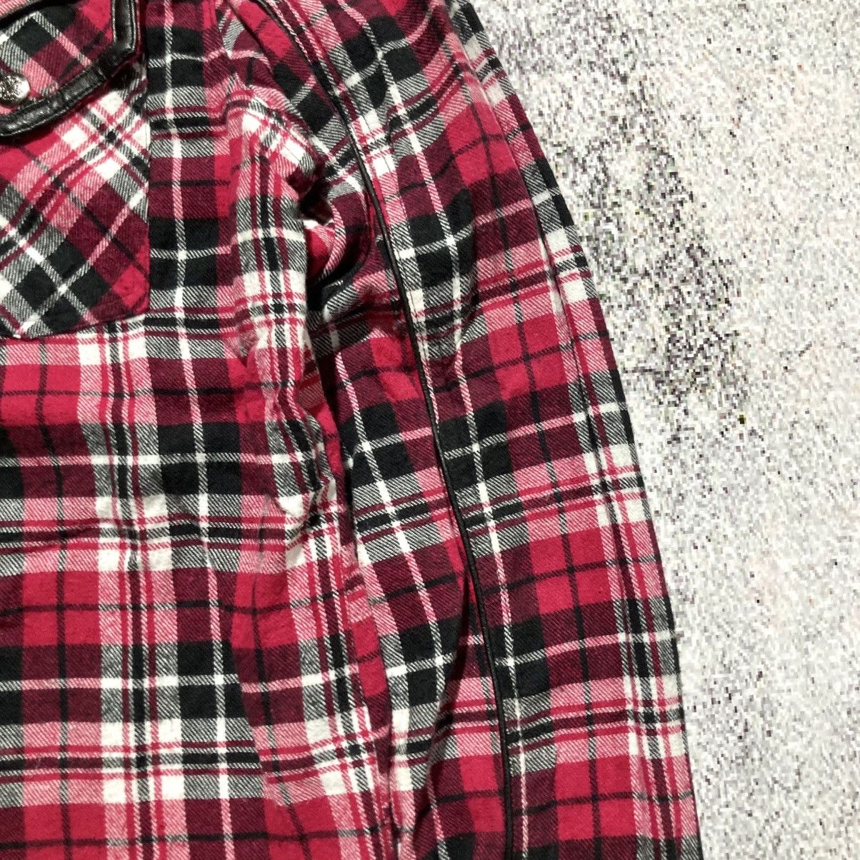 In The Attic 2000s In The Attic Plaid Flanel Button Shirt Punk Lgb Style Size US M / EU 48-50 / 2 - 8 Thumbnail